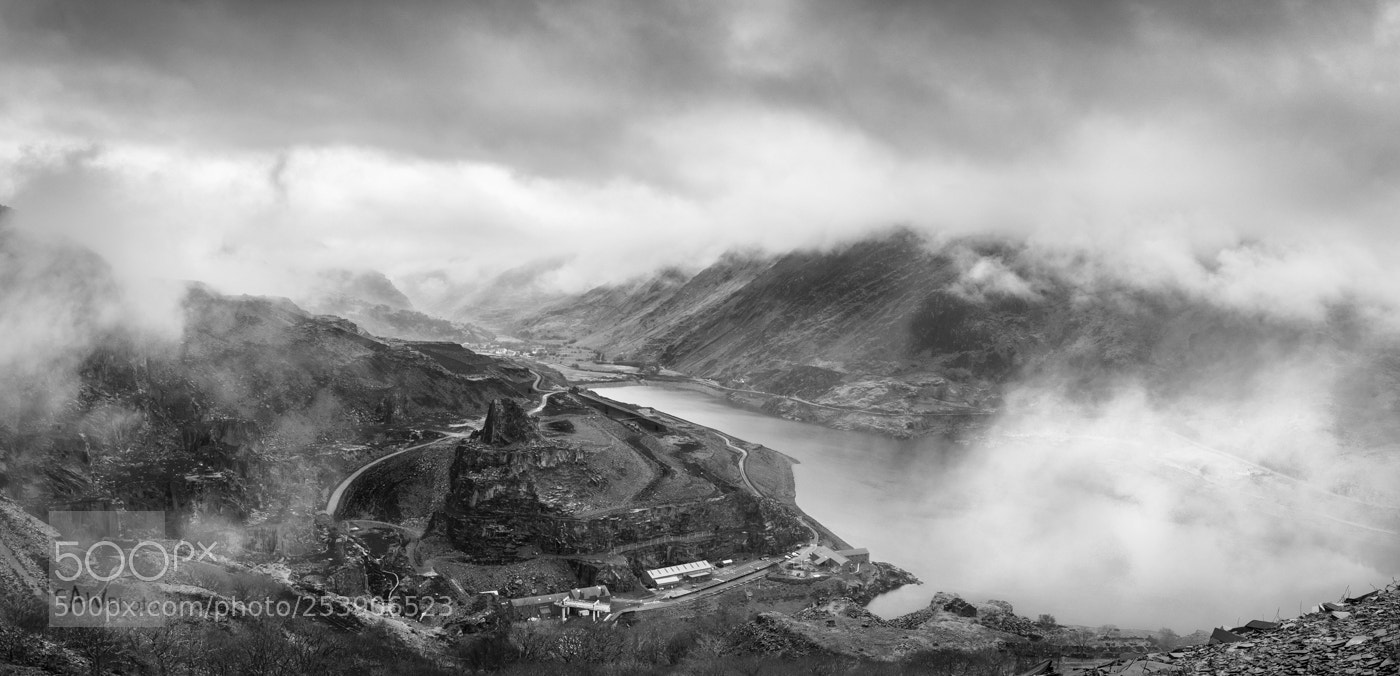 Nikon D3 sample photo. A misty llyn peris photography