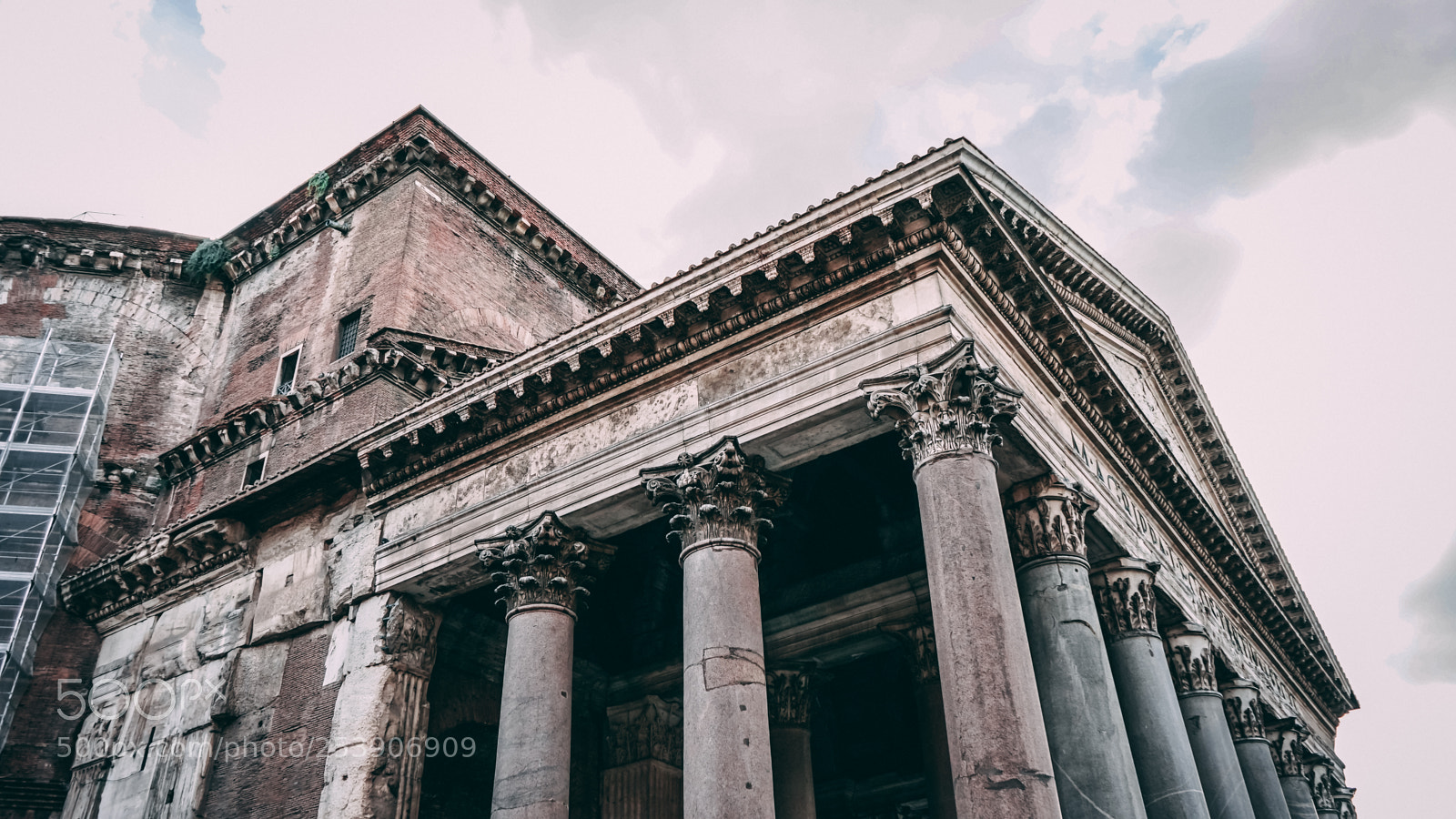 Sony a7 II sample photo. Rome photography