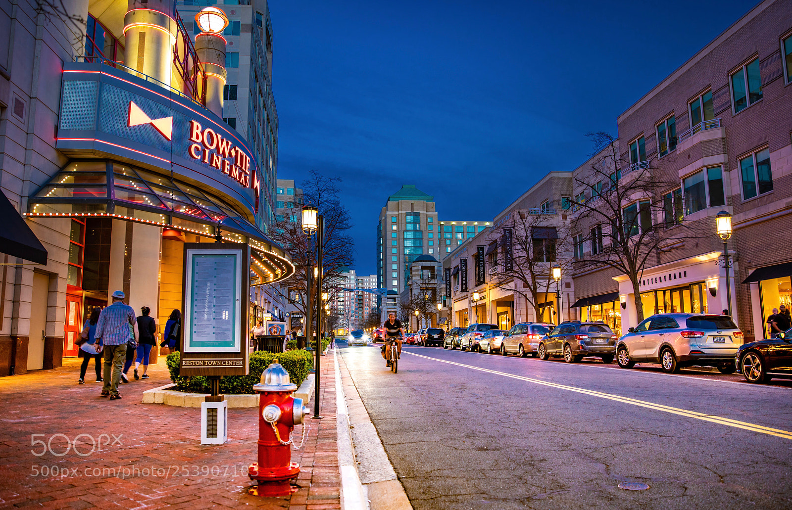 Sony a7R III sample photo. The street photography
