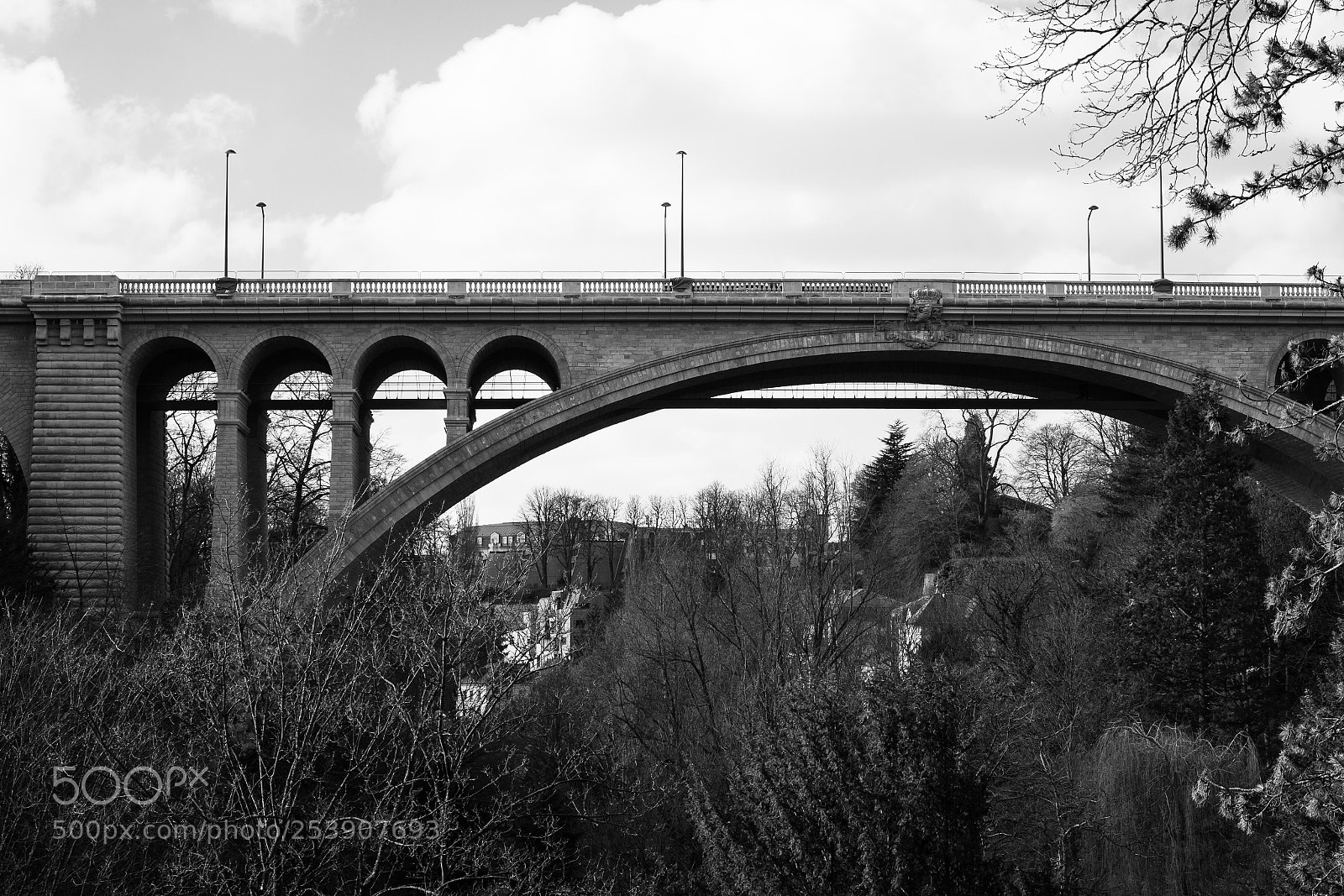 Olympus OM-D E-M1 Mark II sample photo. Adolphe bridge, luxembourg city photography