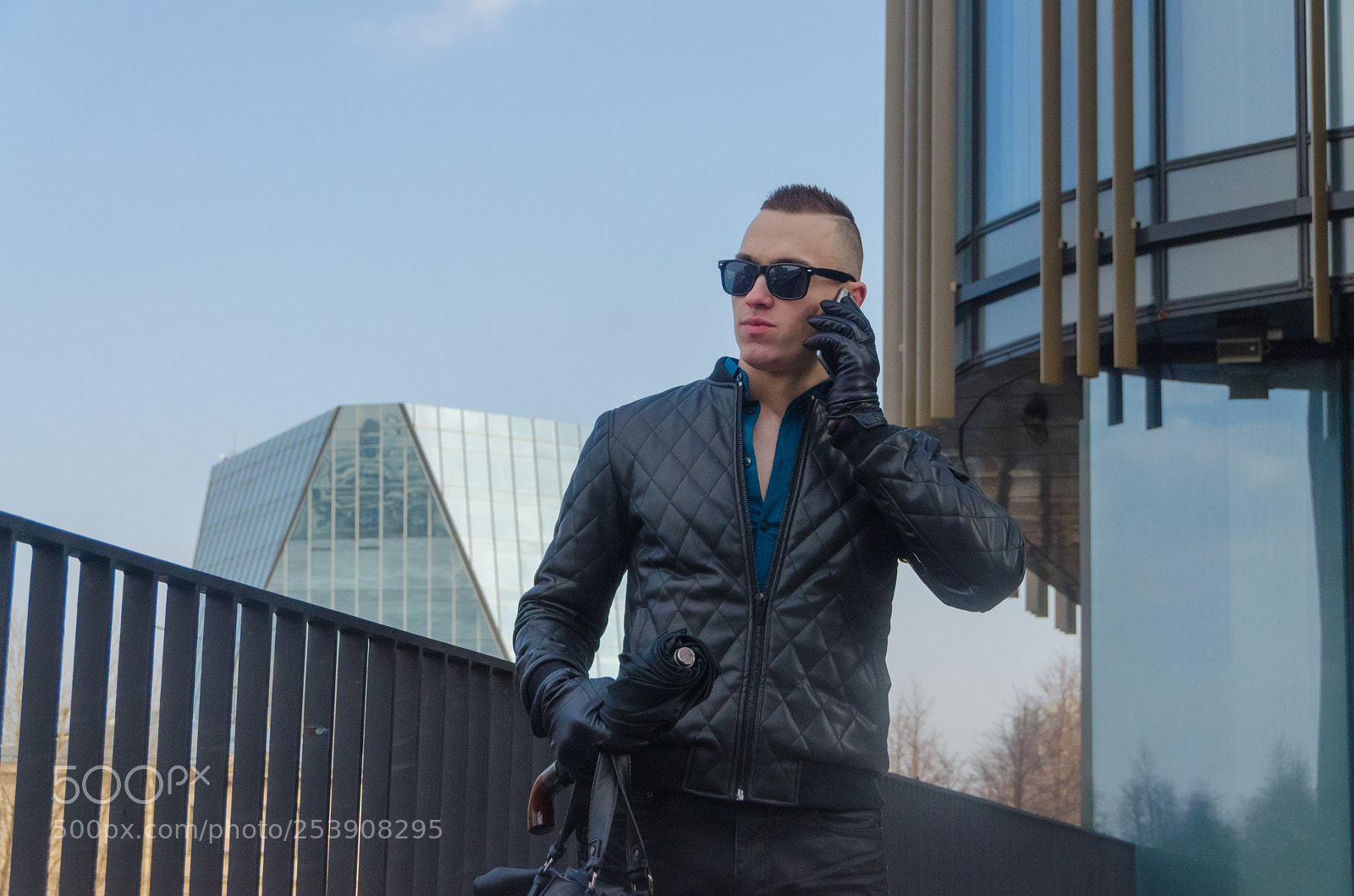 Nikon D7000 sample photo. Brutal man in a photography