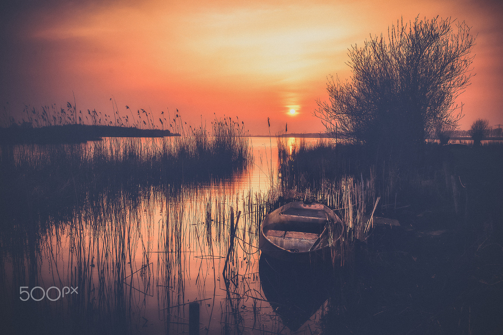 Sony Alpha DSLR-A900 sample photo. Beautiful sky just before sunrise over a calm river or lake at s photography
