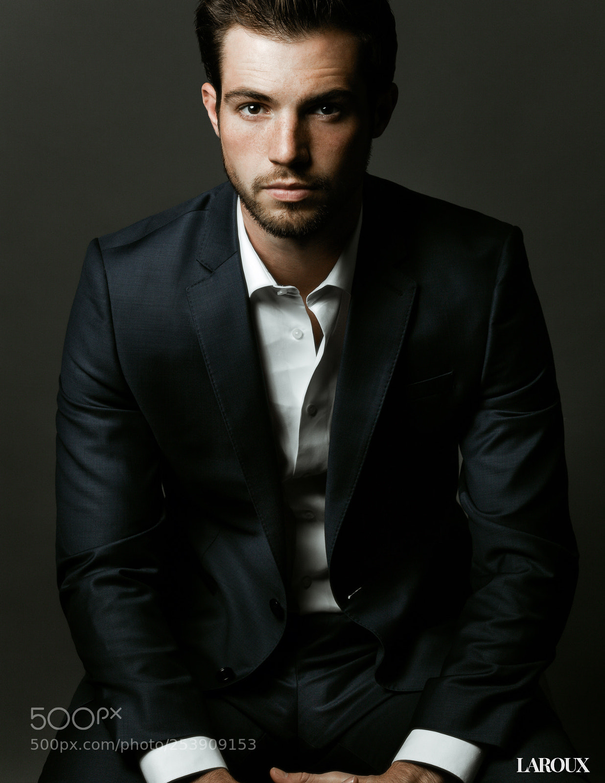 Canon EOS 5D Mark II sample photo. Portrait photography