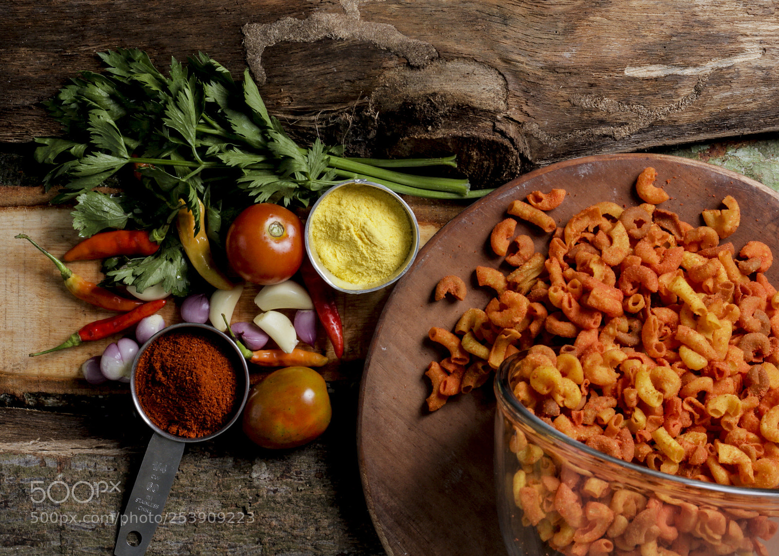 Canon EOS 7D sample photo. Spicy crunch macaroni with photography