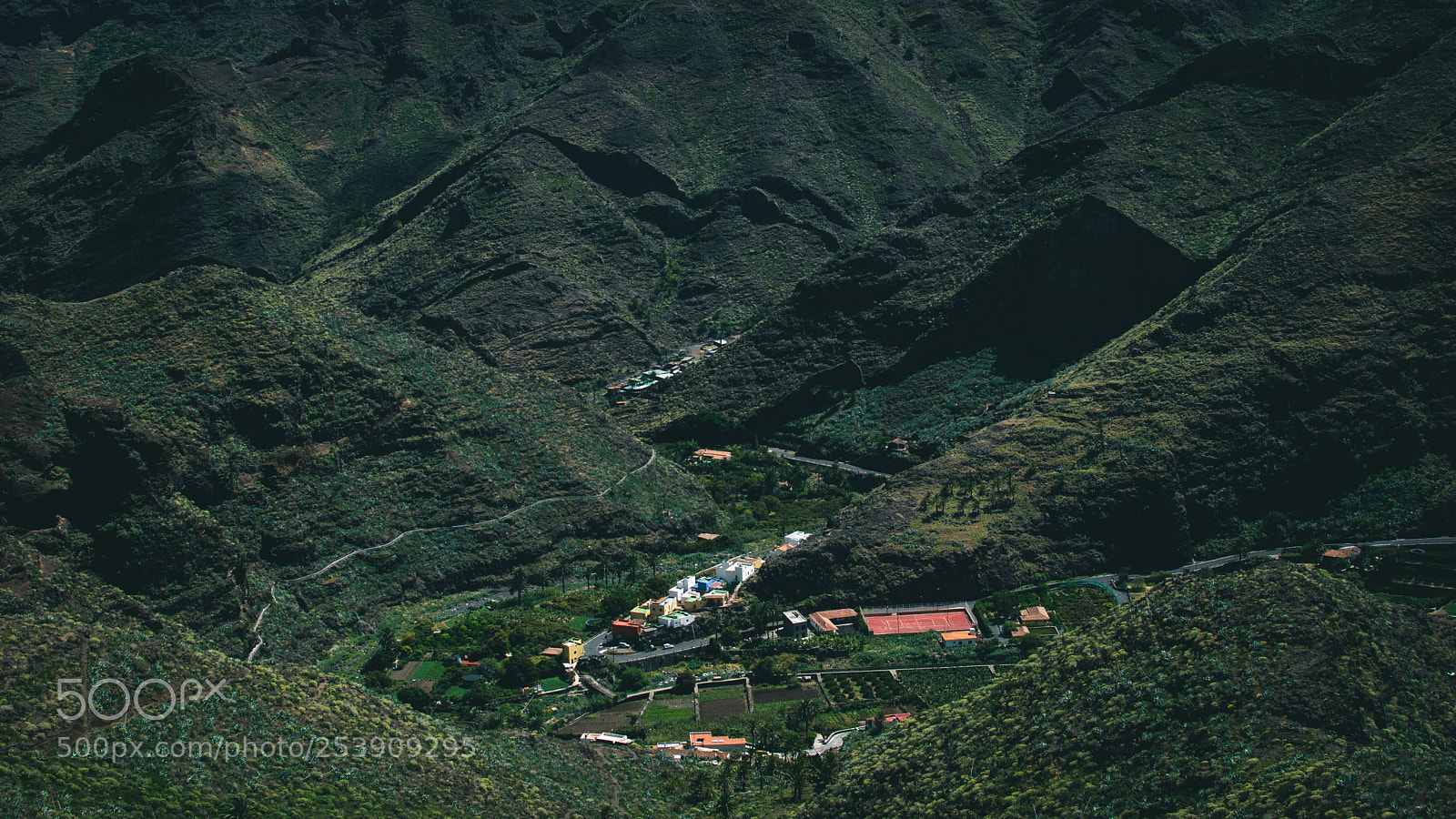Nikon D5300 sample photo. Engulfed by mountains. photography