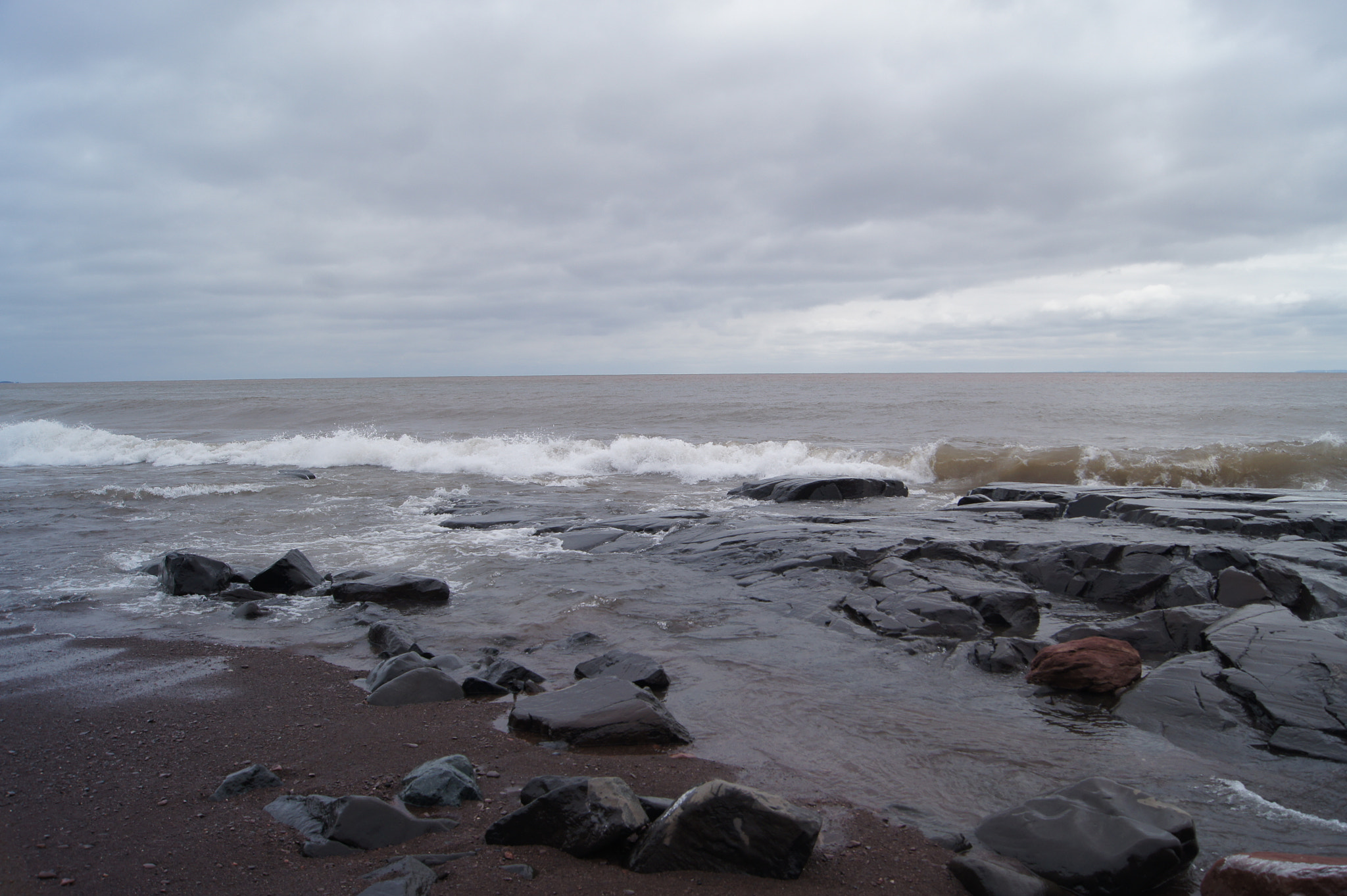 Sony SLT-A33 sample photo. Lake superior after storm photography