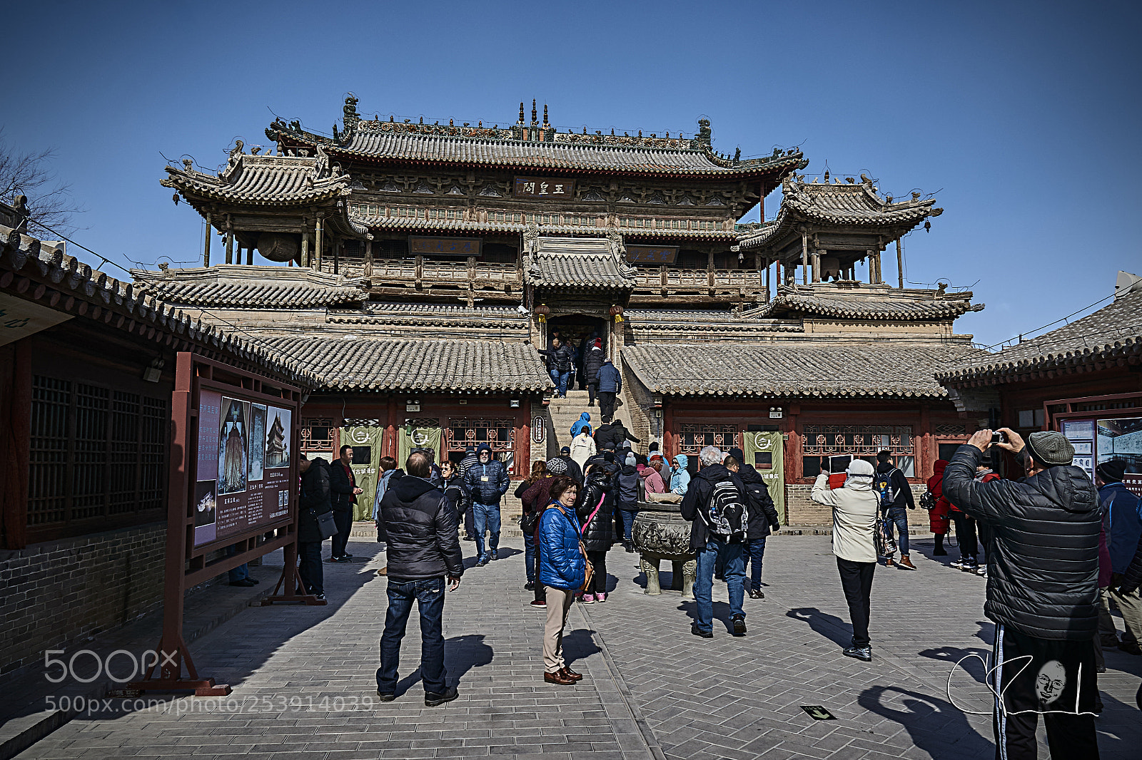 Sony Alpha NEX-6 sample photo. Assaut des touristes au photography