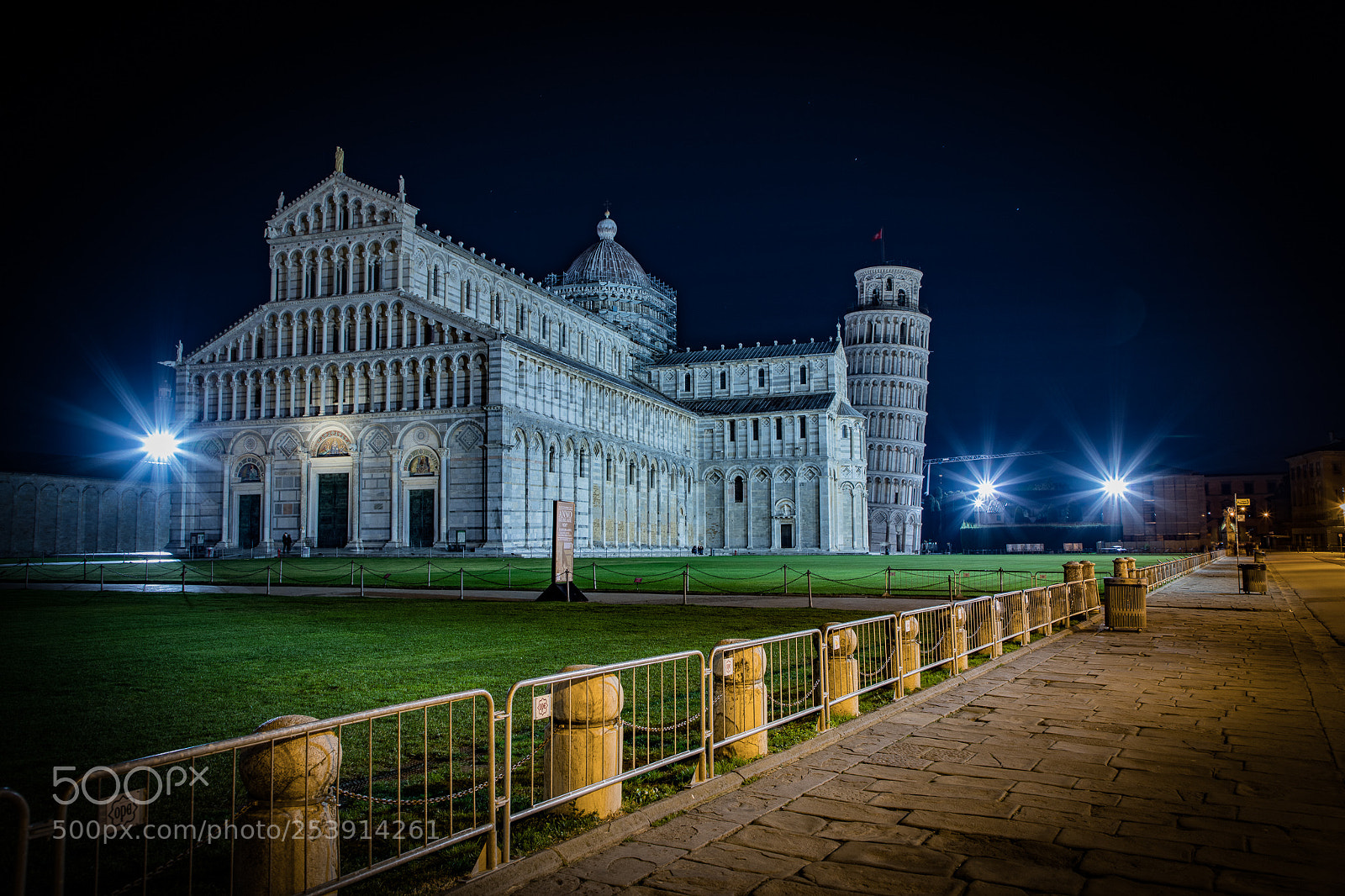 Canon EOS 5D Mark IV sample photo. Pisa, piazza dei miracoli photography