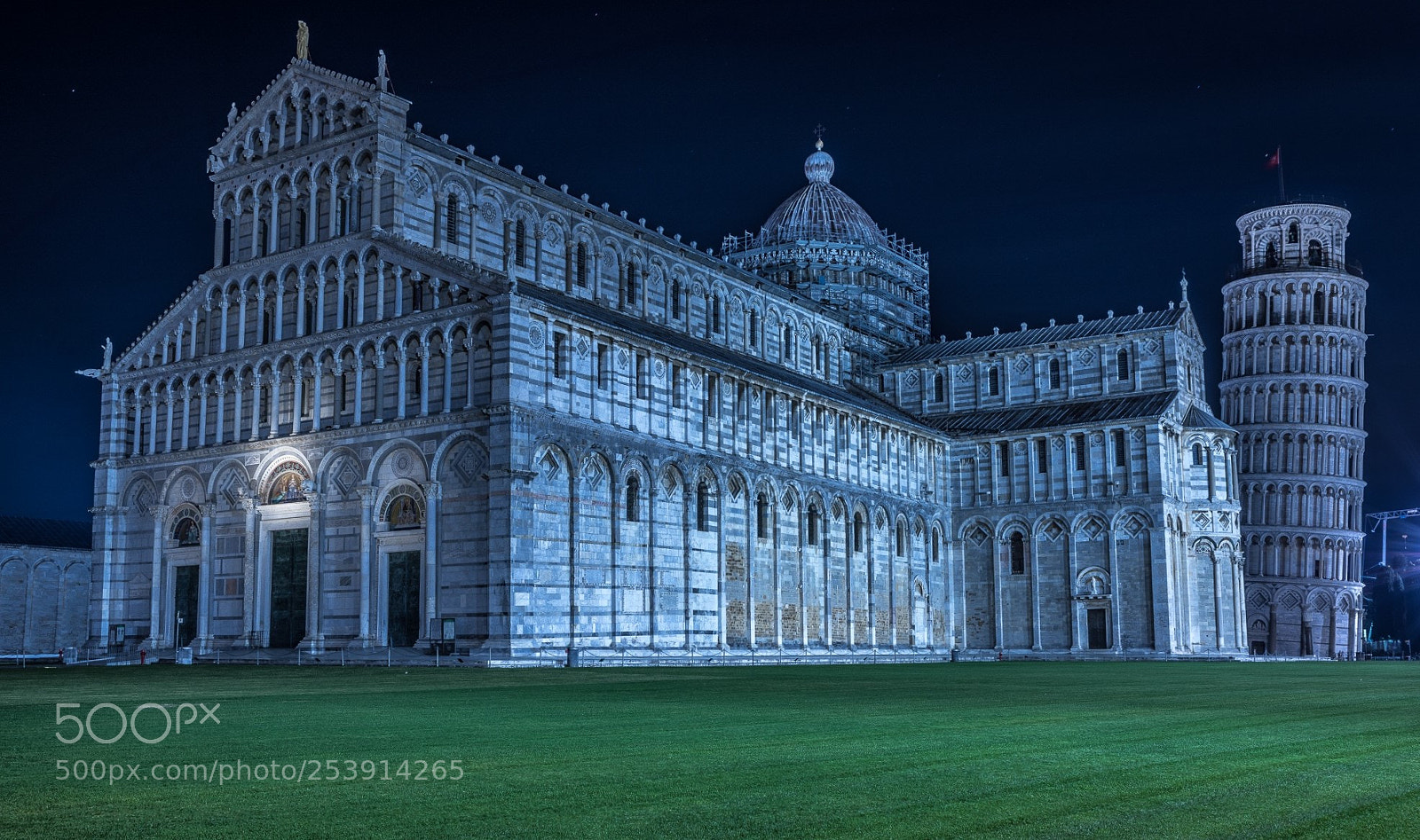 Canon EOS 5D Mark IV sample photo. Pisa torre photography