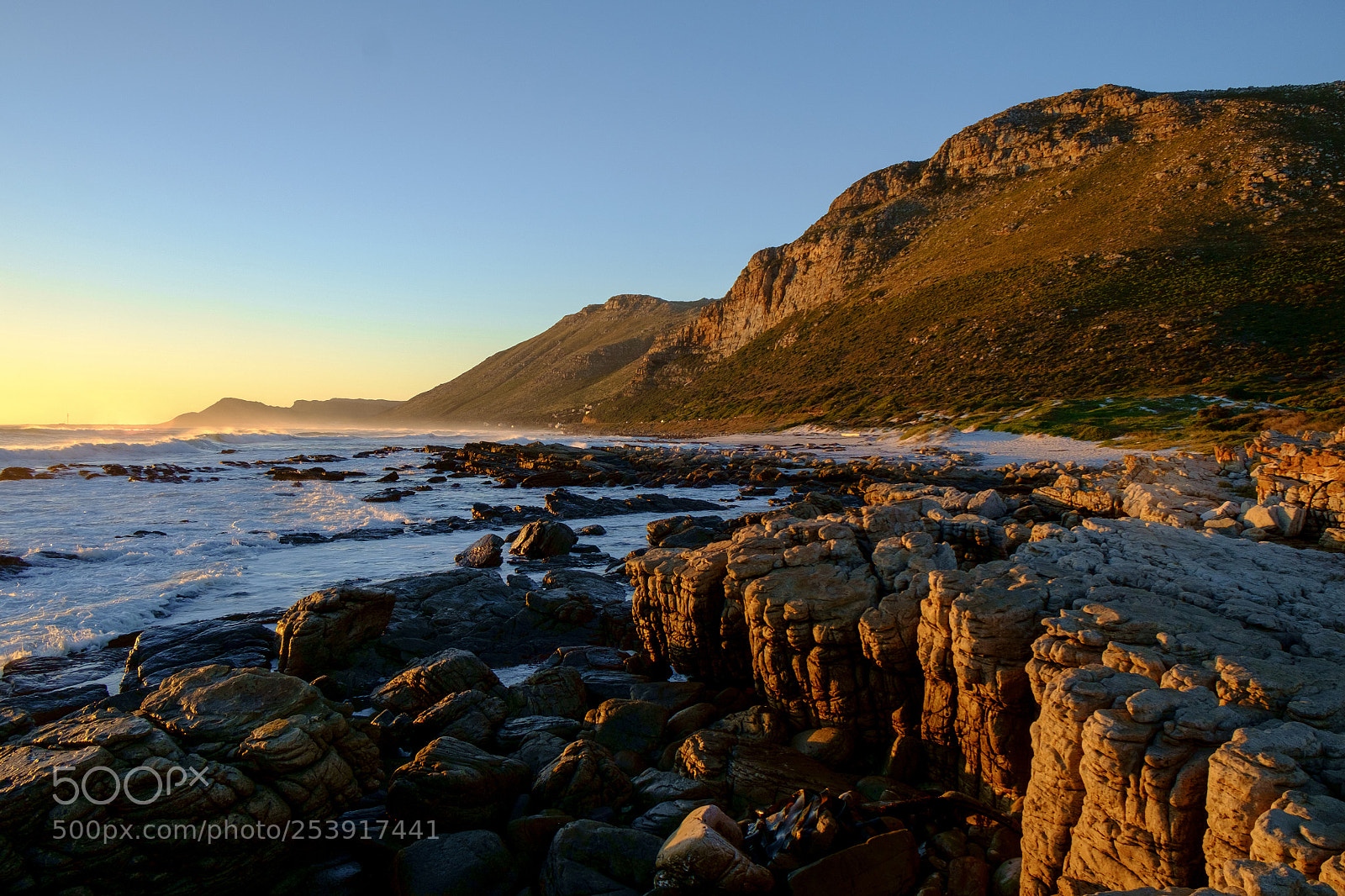 Fujifilm X-E1 sample photo. Misty cliffs photography