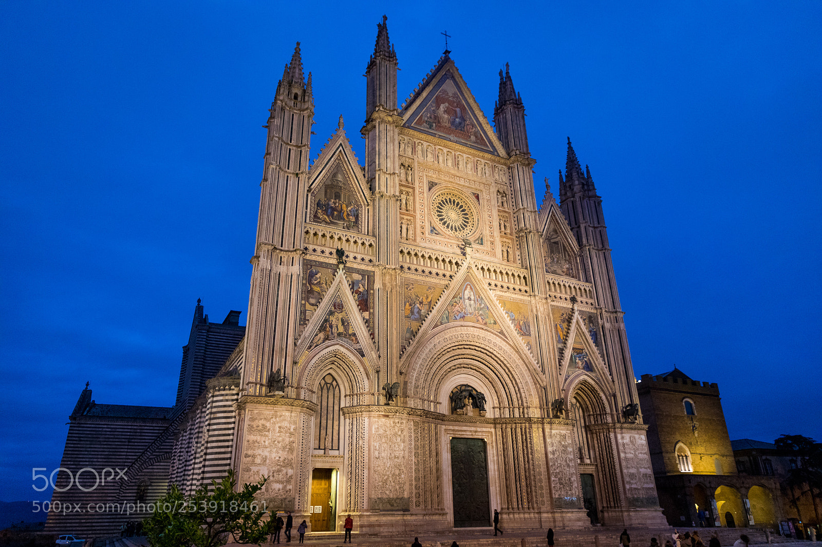 Canon EOS 5D Mark IV sample photo. Duomo photography