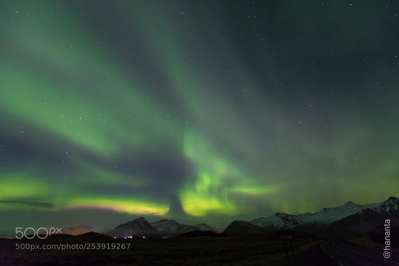 Canon EOS 6D Mark II sample photo. The dancing northern lights photography
