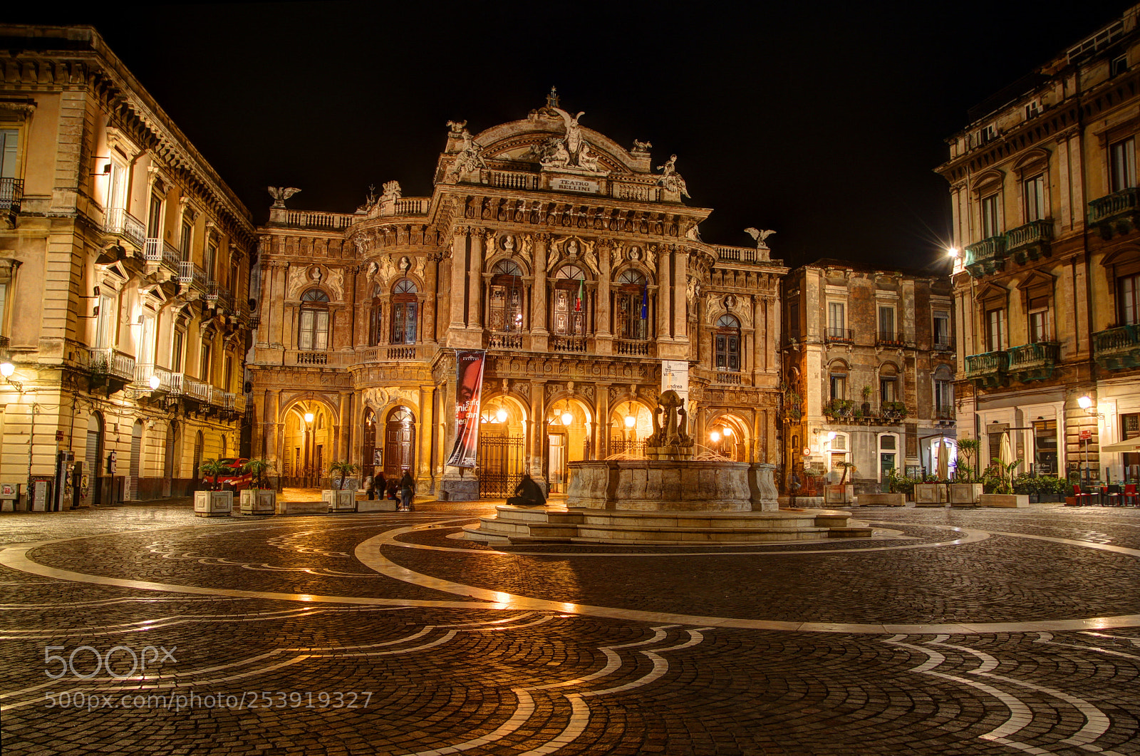 Canon EOS 500D (EOS Rebel T1i / EOS Kiss X3) sample photo. Teatro massimo photography