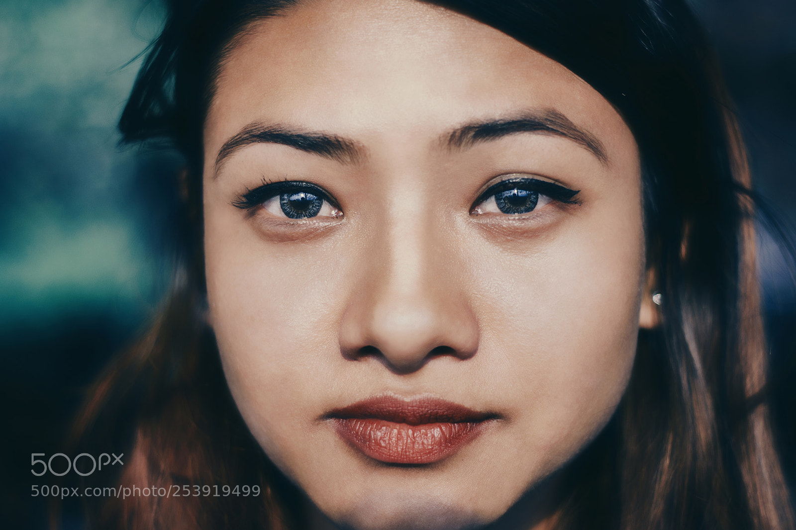 Nikon D7200 sample photo. Closeup--portrait photography