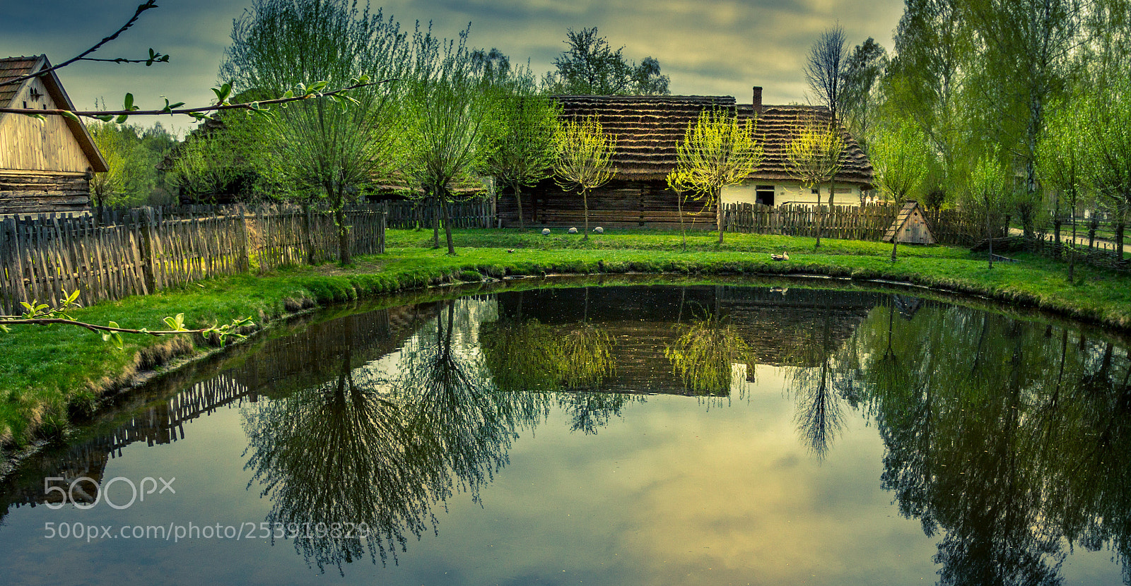 Canon EOS 600D (Rebel EOS T3i / EOS Kiss X5) sample photo. Skansen kolbuszowa photography