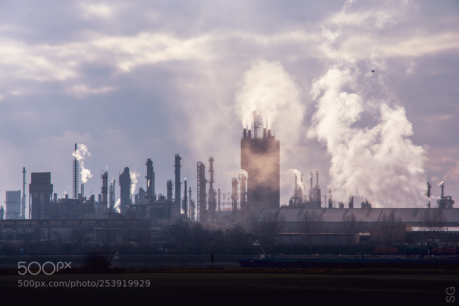Nikon D7100 sample photo. Industrial fumes photography
