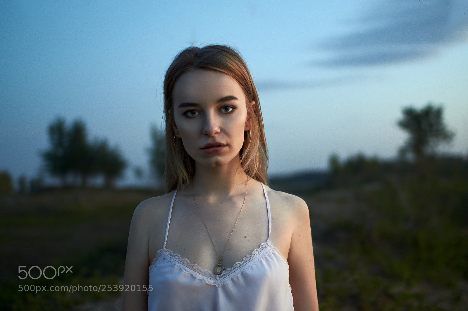 Canon EOS 600D (Rebel EOS T3i / EOS Kiss X5) sample photo. Polina photography