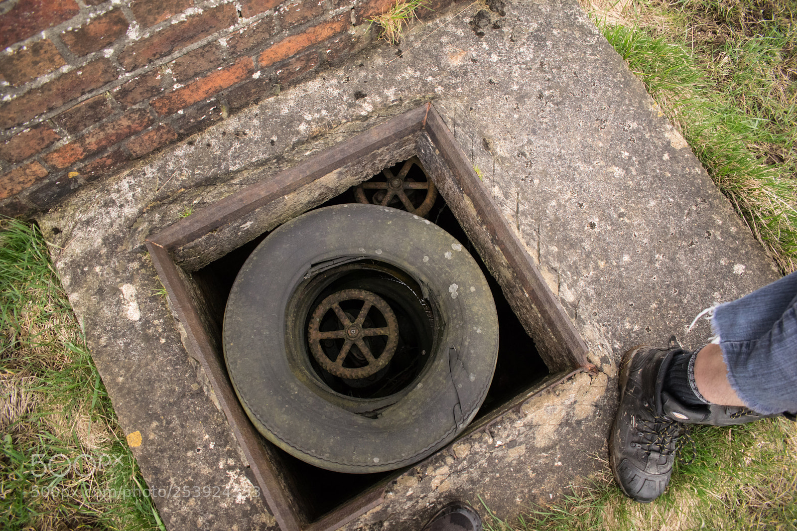 Nikon D5300 sample photo. Unfinished rotor station photography