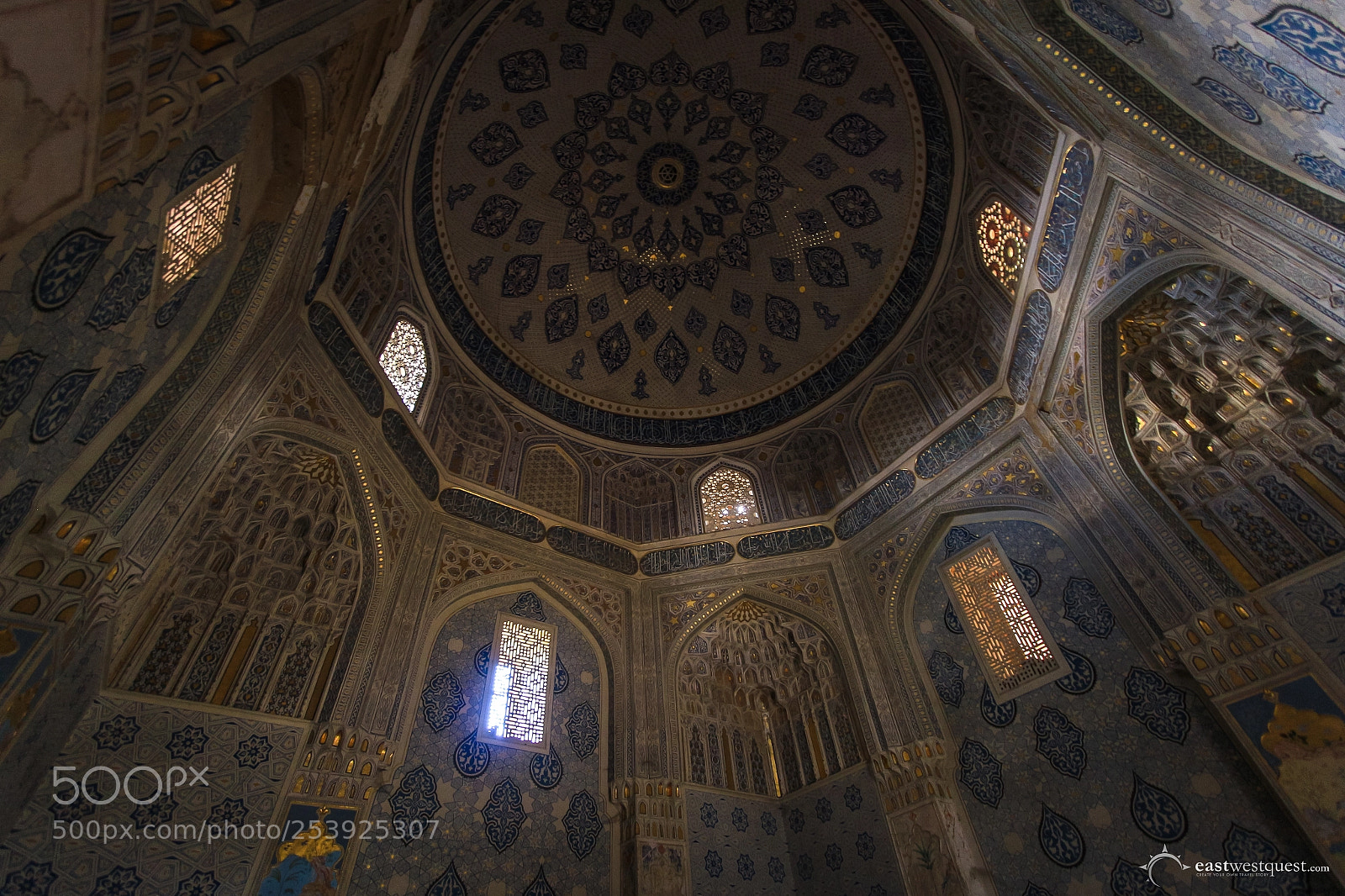 Canon EOS 700D (EOS Rebel T5i / EOS Kiss X7i) sample photo. The elaborate tomb in photography