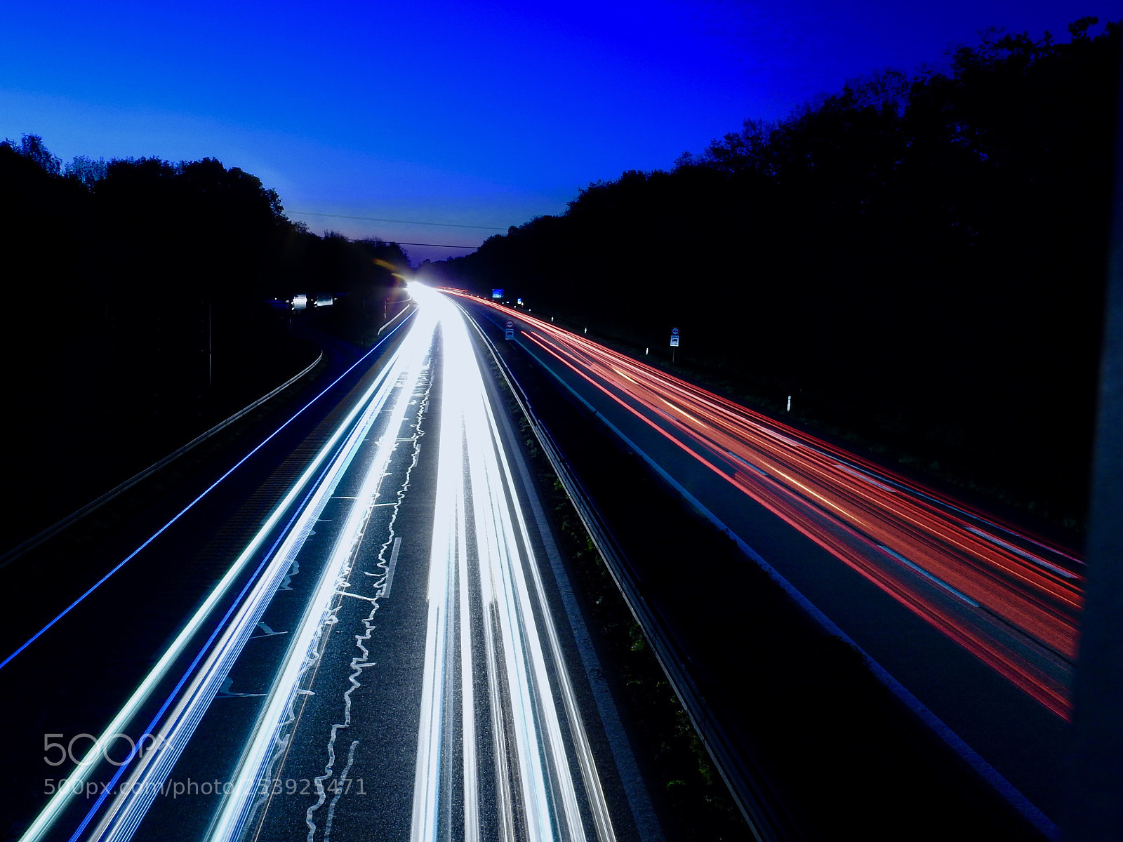 Nikon Coolpix P900 sample photo. Busy highway photography