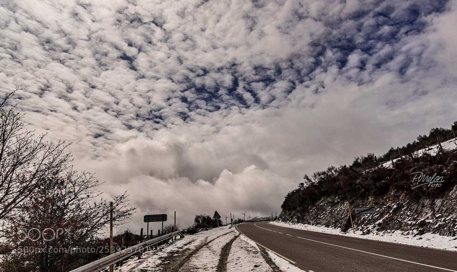 Sony SLT-A68 sample photo. Camino a las nubes photography