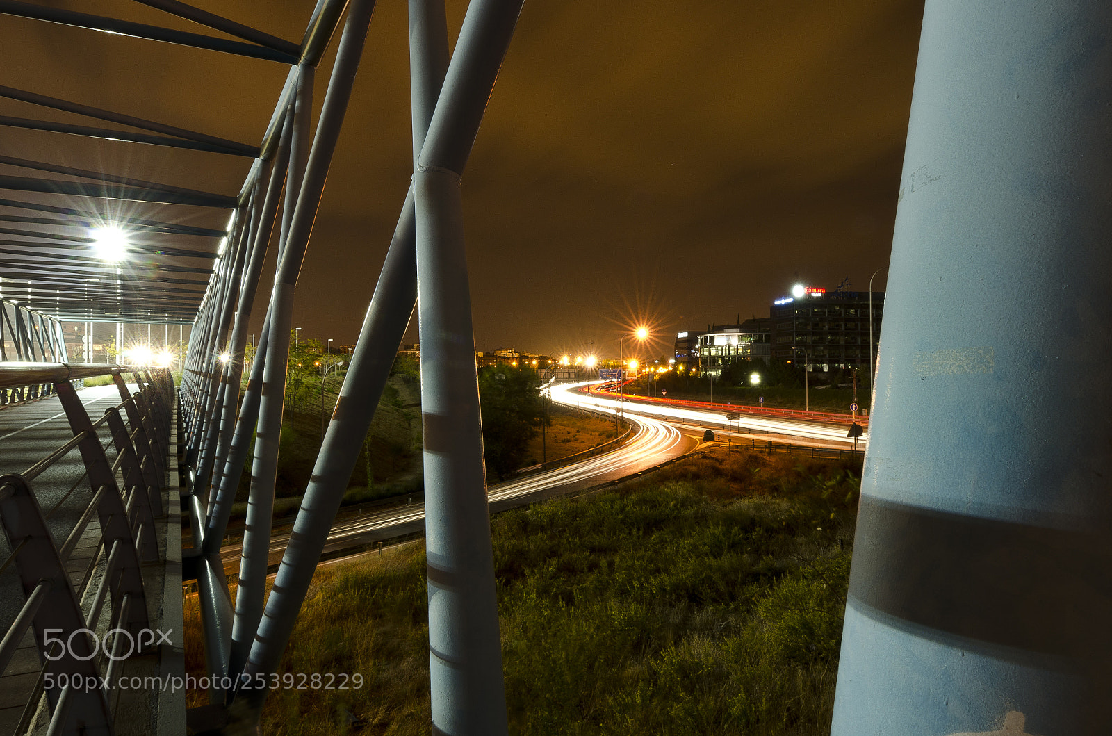 Nikon D7000 sample photo. Luces que se bifurcan photography