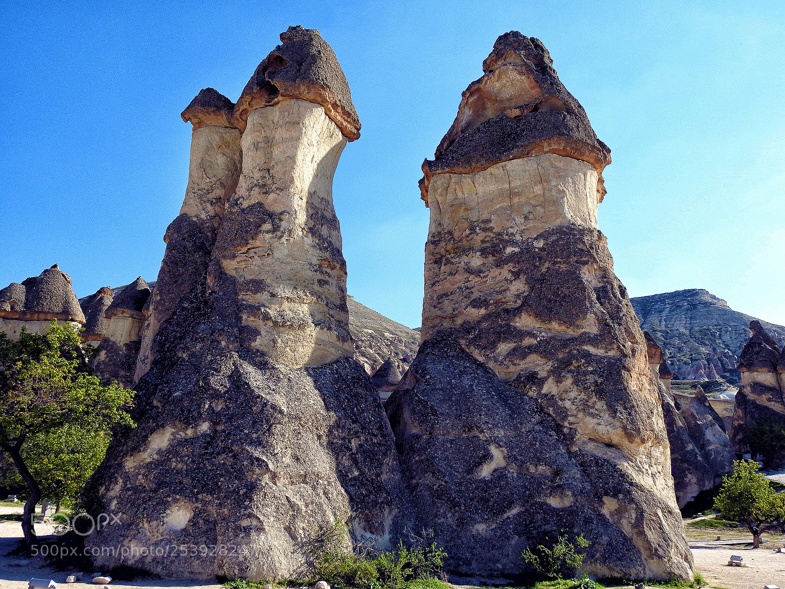 Nikon Coolpix P900 sample photo. Fairy chimneys photography