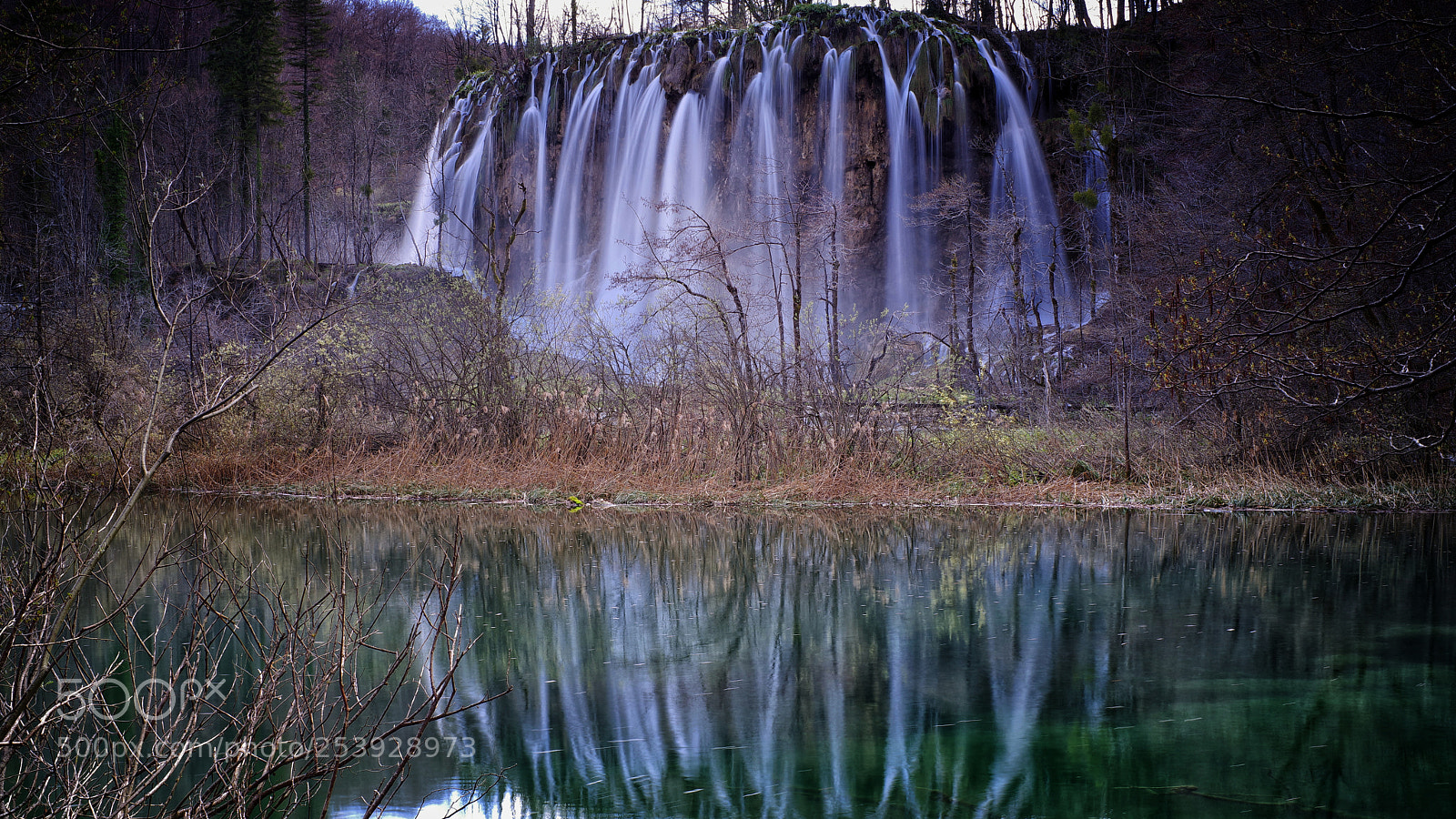 Pentax K-1 sample photo. Plitvice - big sprayer photography