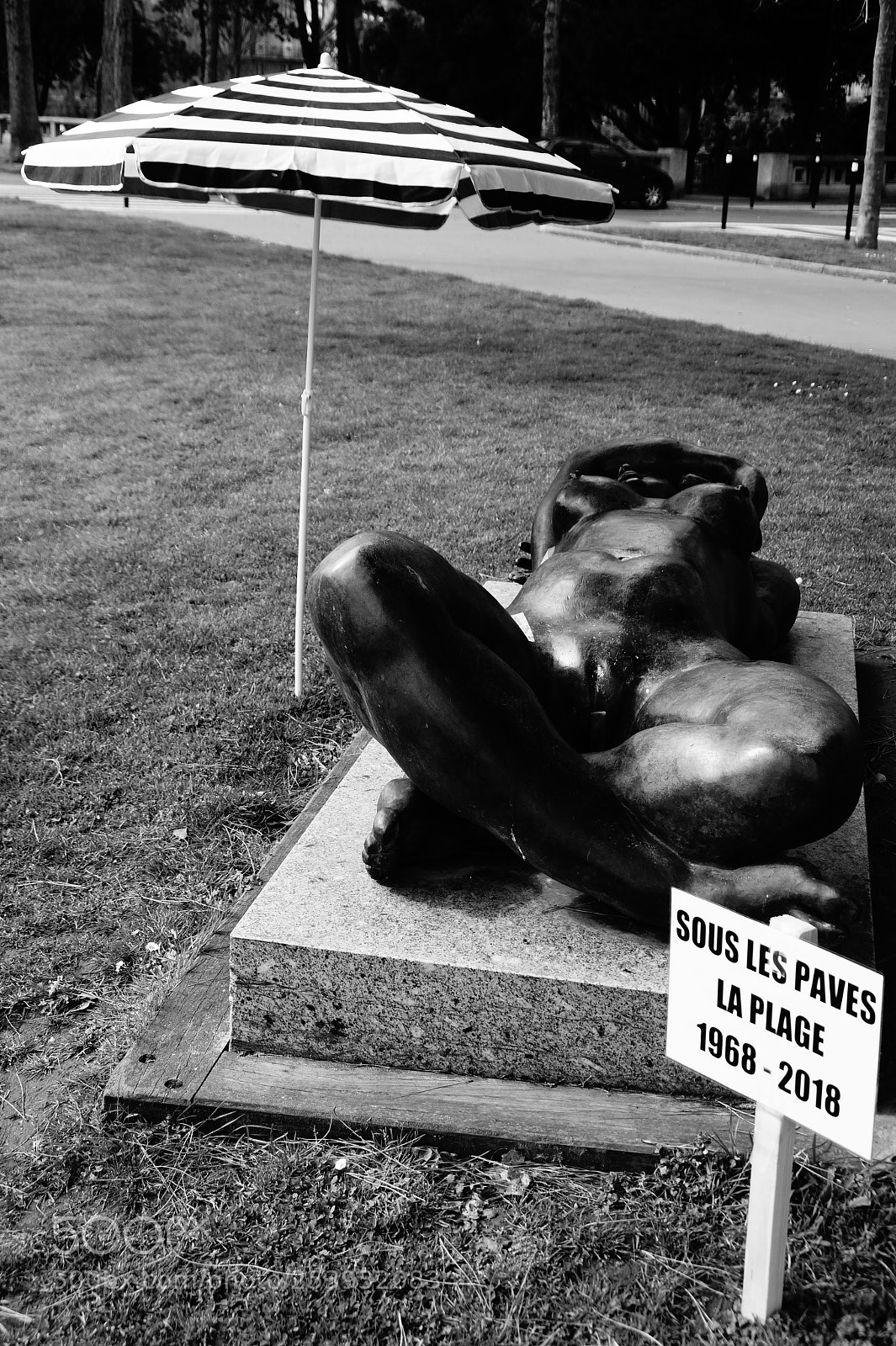 Sony SLT-A58 sample photo. Sculpture  photography