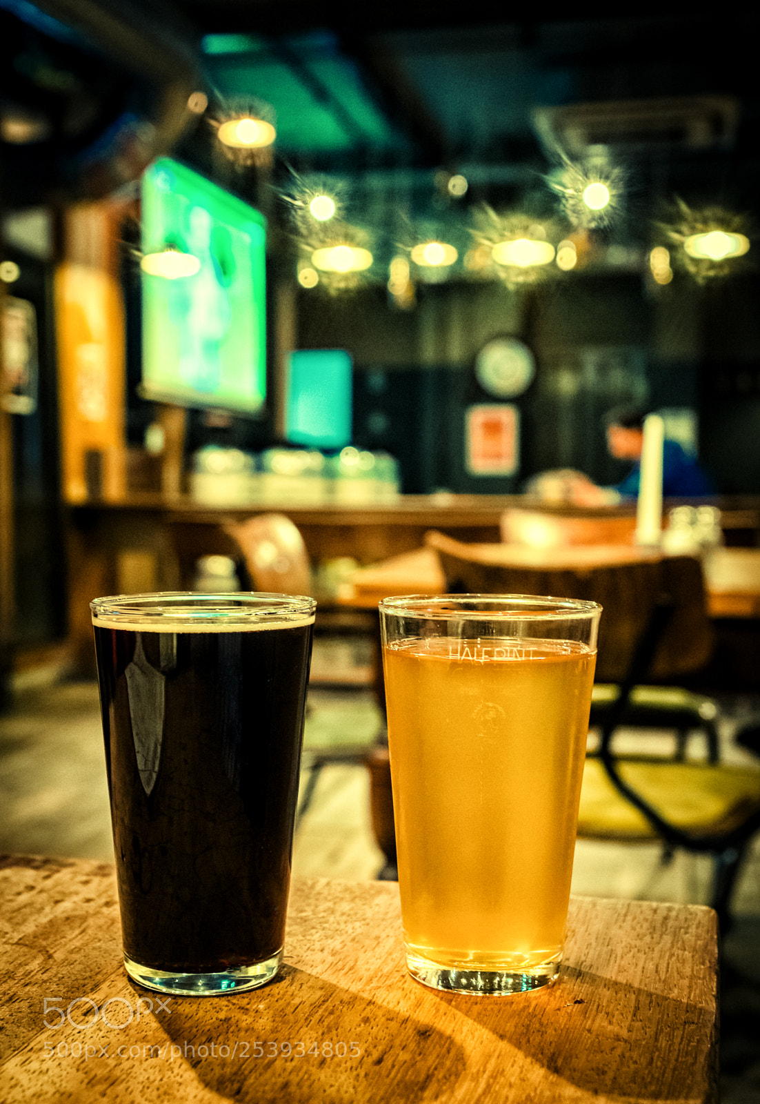 Fujifilm X100F sample photo. He's her's temple brew photography