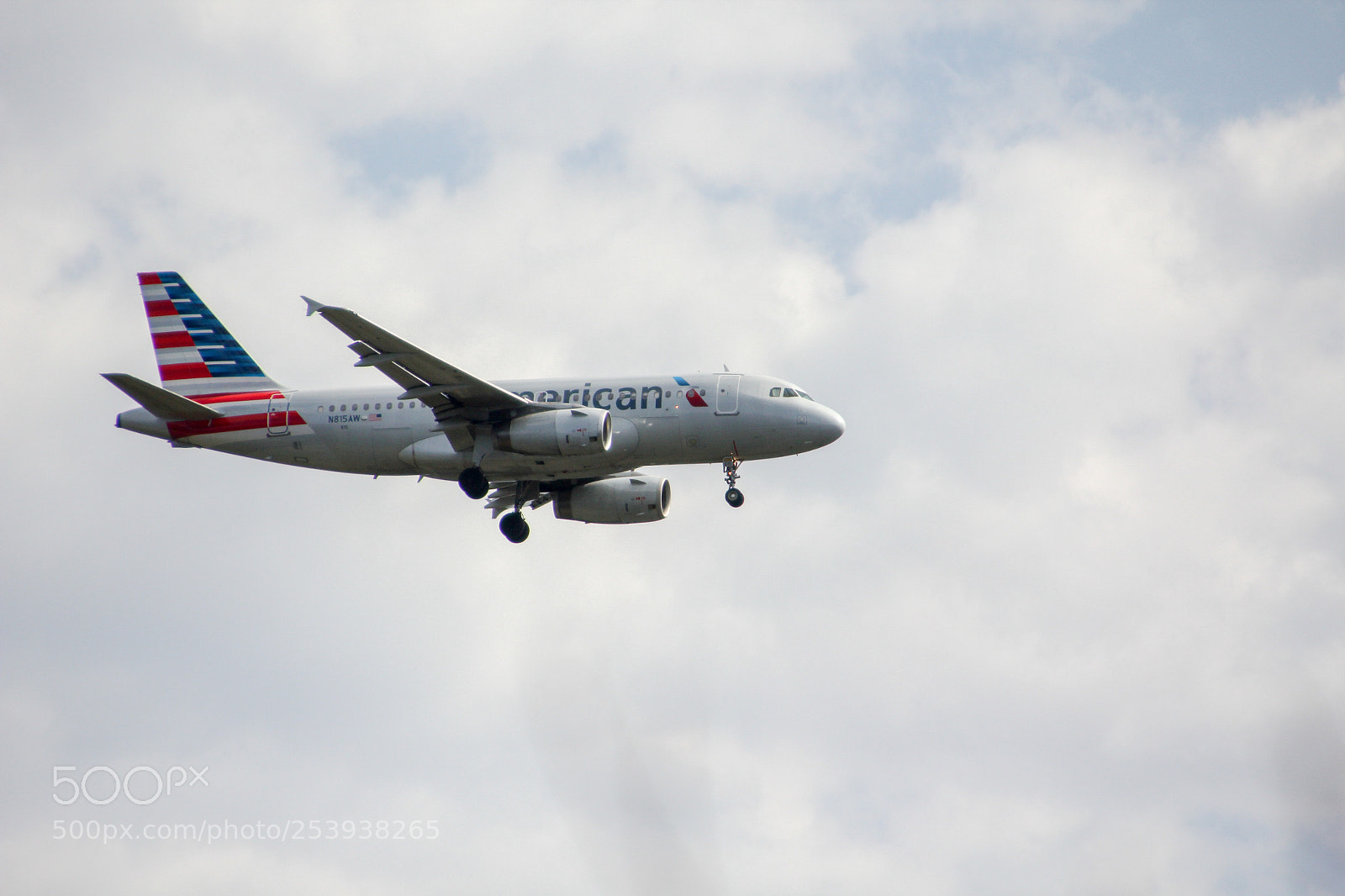 Canon EOS 550D (EOS Rebel T2i / EOS Kiss X4) sample photo. Cleared for landing photography