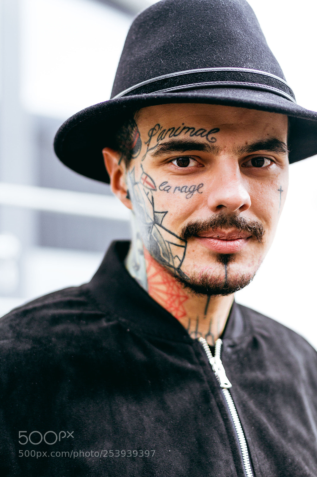 Canon EOS 7D sample photo. The man with tattoos photography