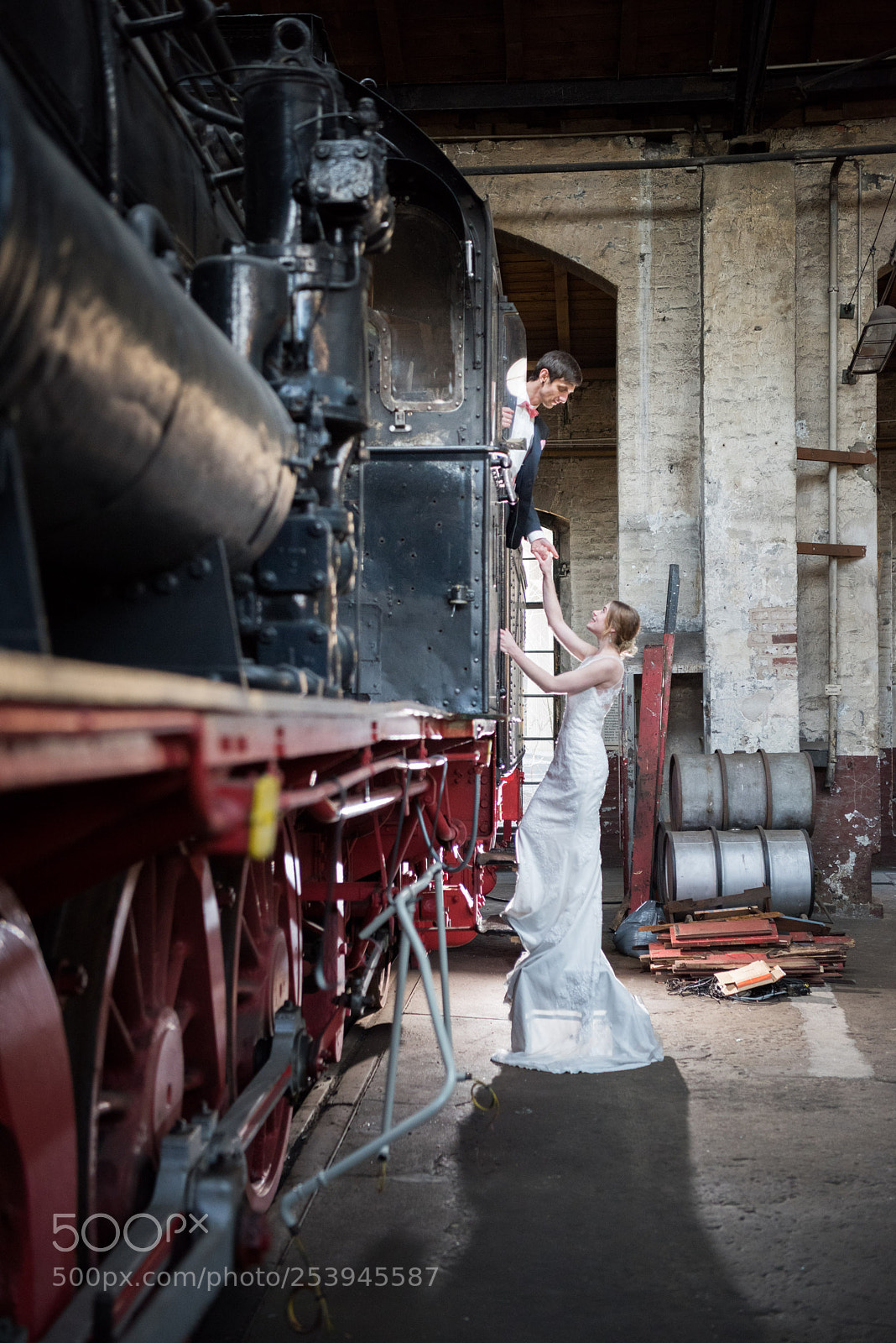 Nikon D810 sample photo. Taking the train photography