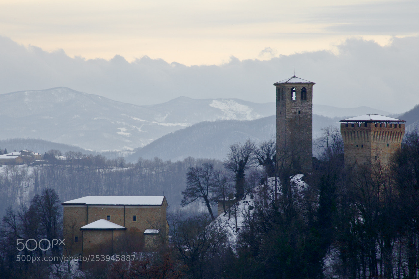 Canon EOS 5D Mark II sample photo. The castle photography