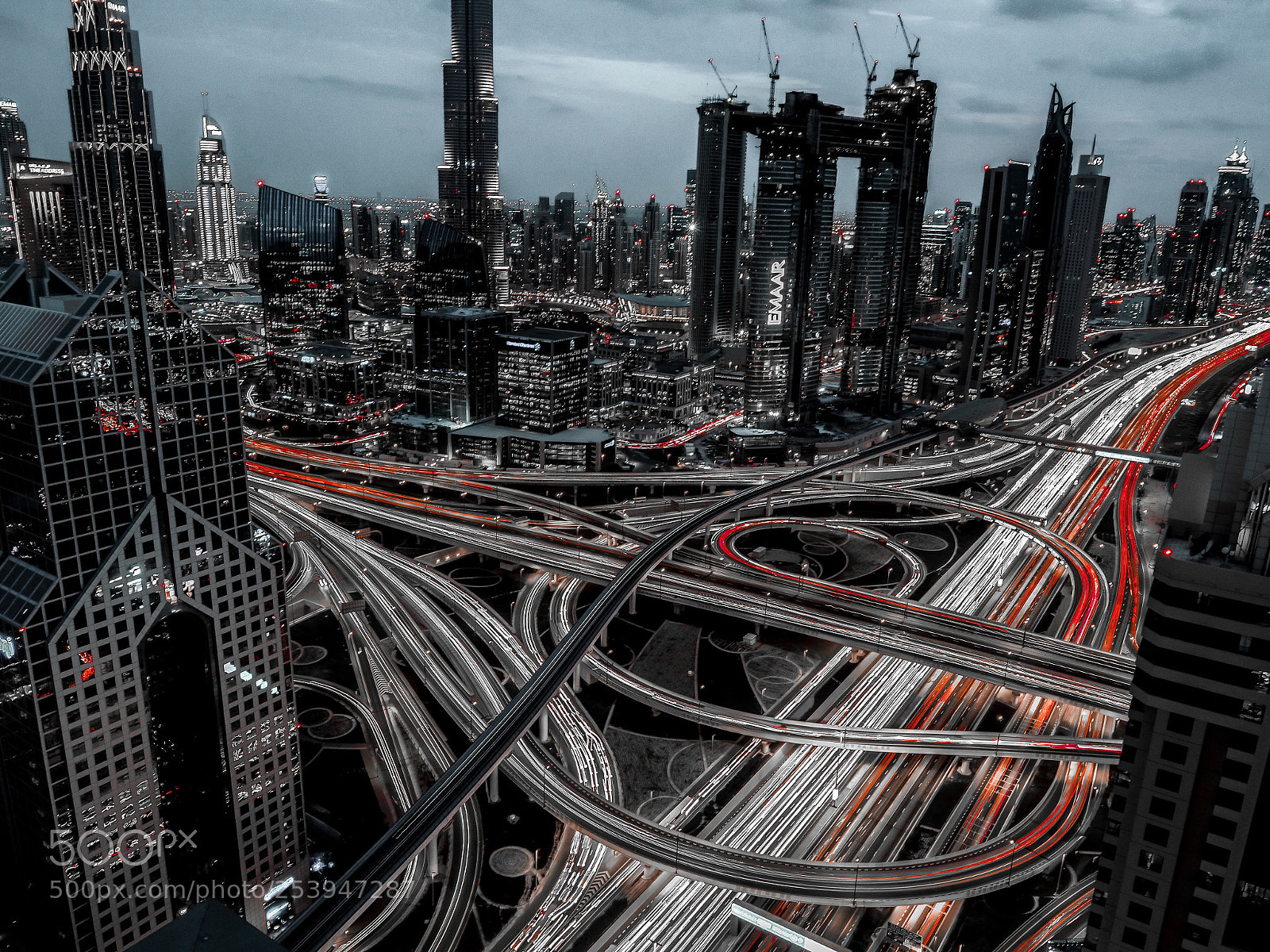 Olympus OM-D E-M1 Mark II sample photo. Sheik zayed road in photography