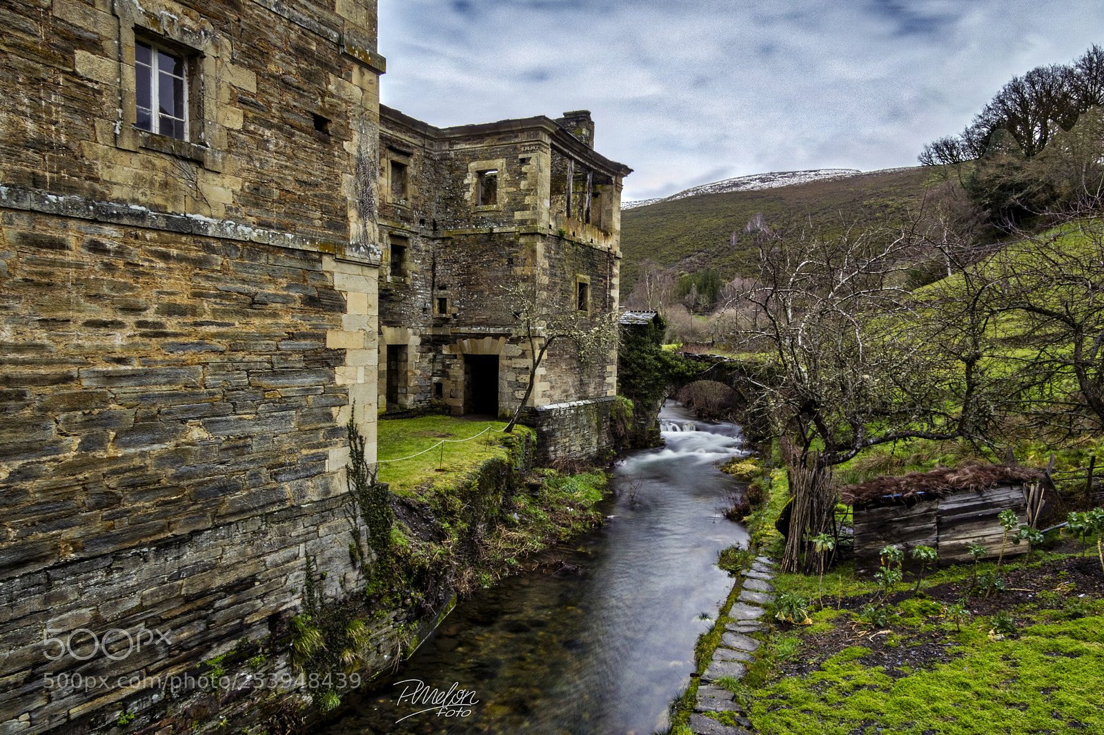 Sony SLT-A68 sample photo. Monasterio photography