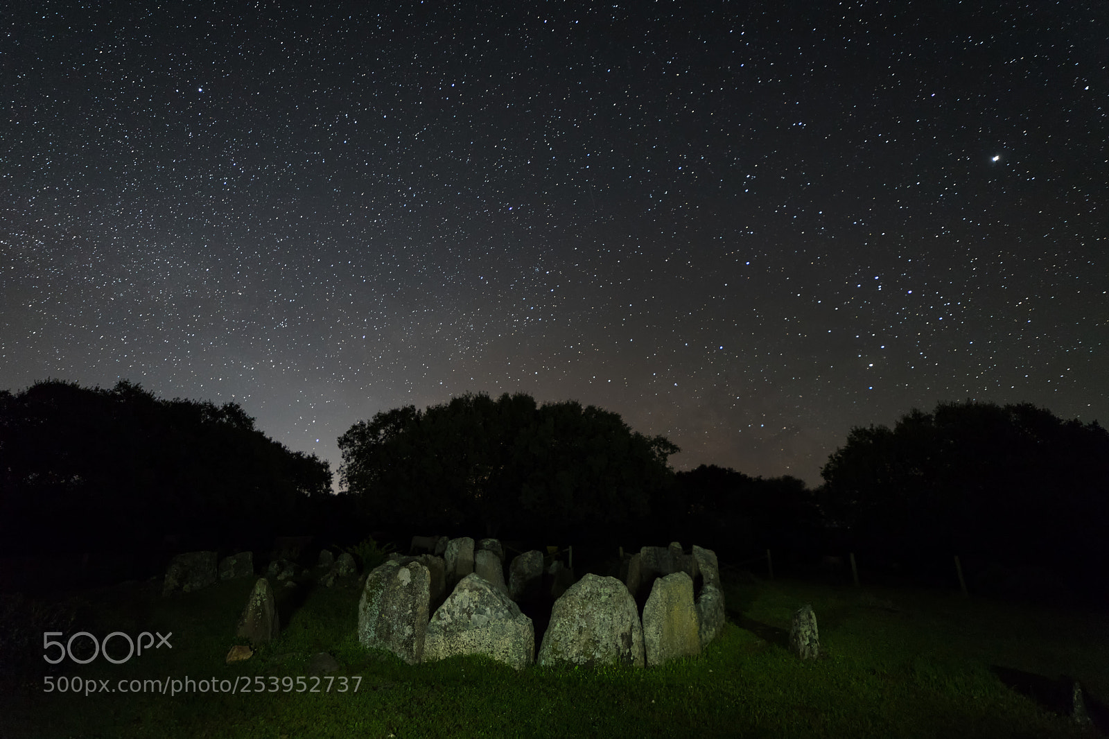 Canon EOS 6D Mark II sample photo. Dolmen of the great photography