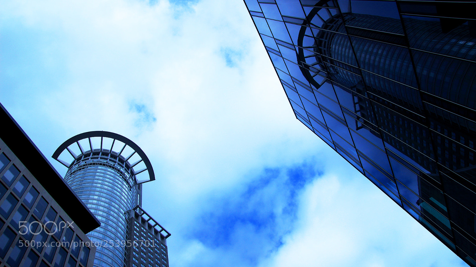 Canon EOS 700D (EOS Rebel T5i / EOS Kiss X7i) sample photo. Skyscrapper photography