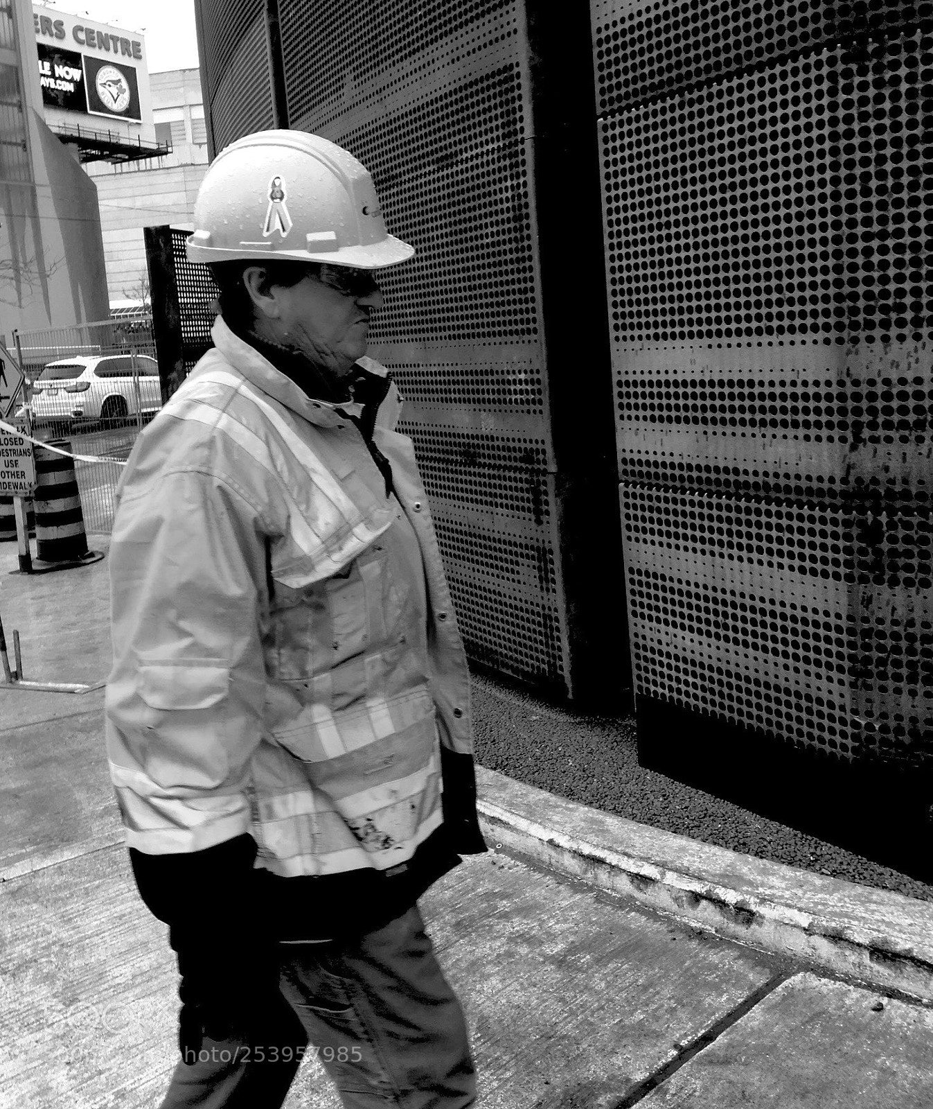 Apple iPhone 6s sample photo. Hard hat photography