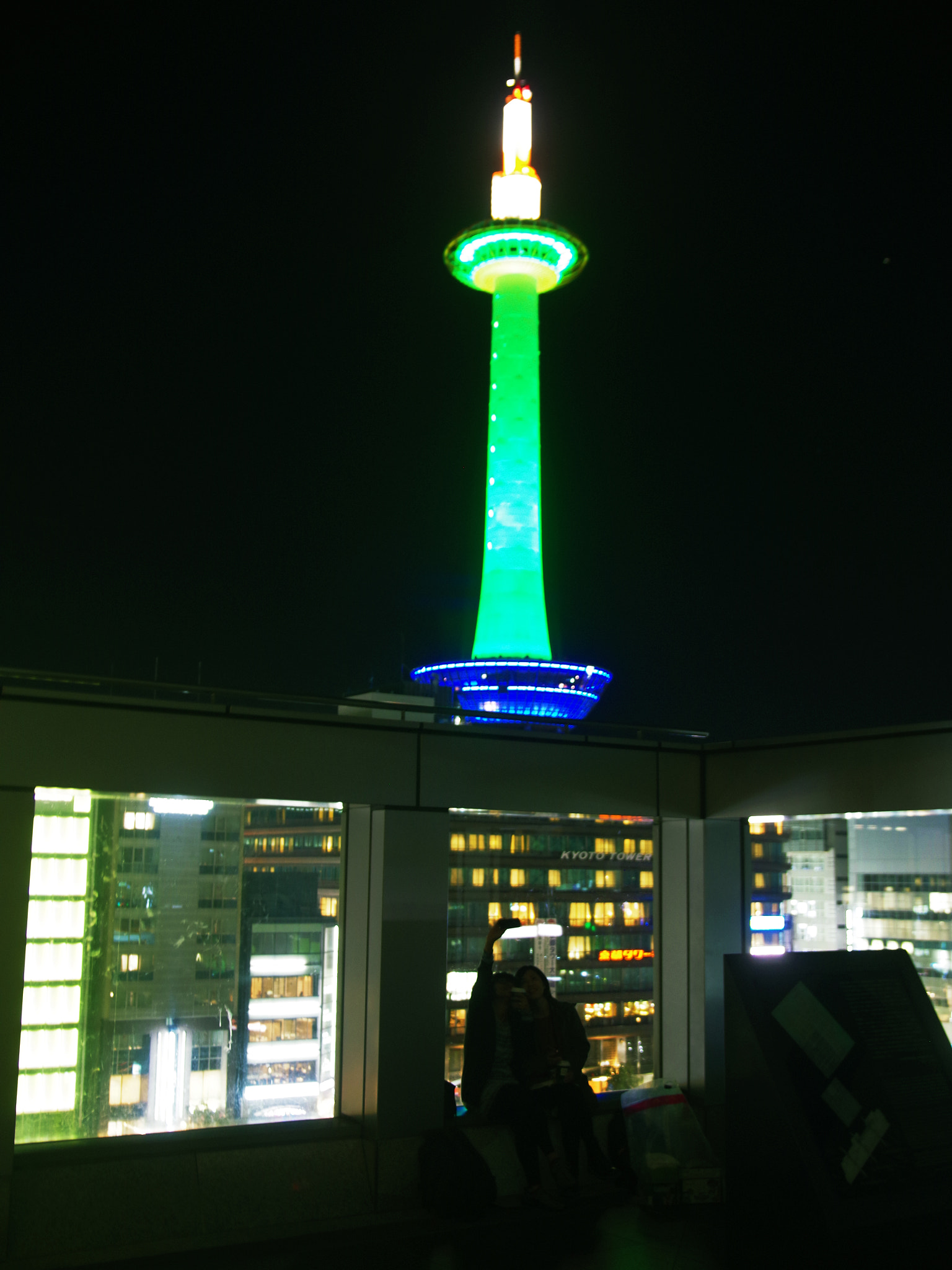Pentax K-S1 sample photo. Lovers in kyoto japan - smile photography