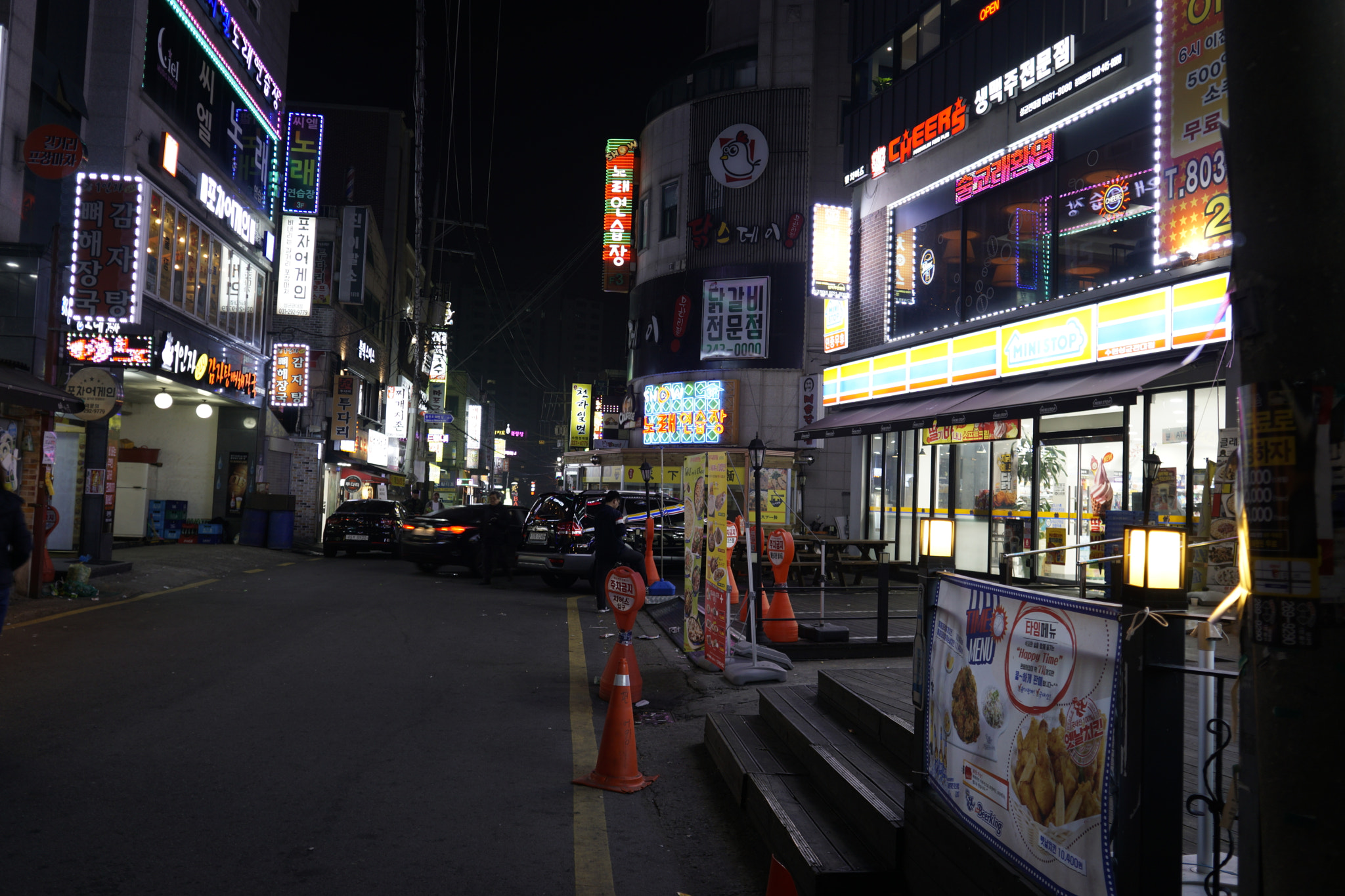 Sony a6000 + Sigma 19mm F2.8 EX DN sample photo. Dsc photography
