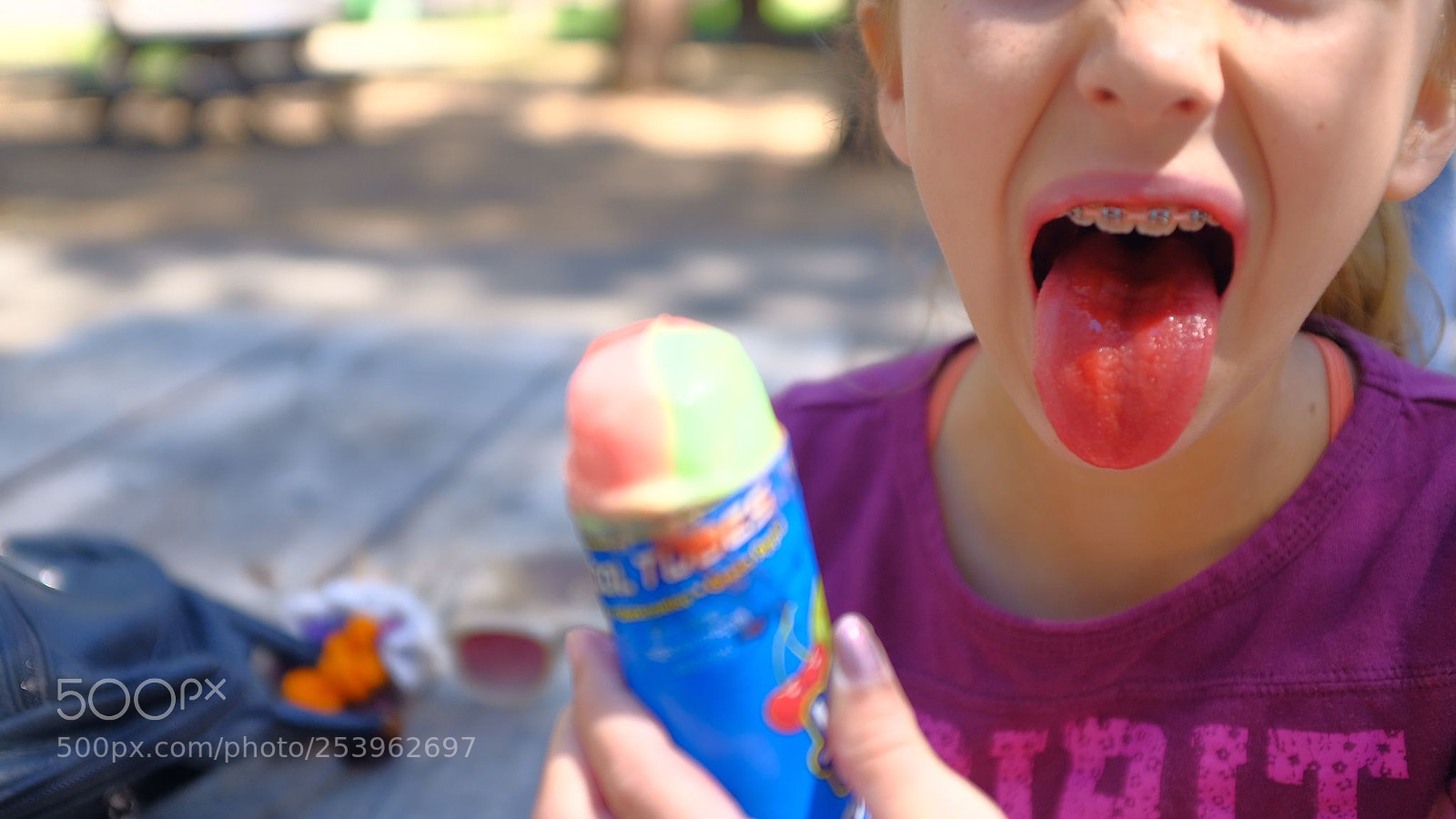Fujifilm X100F sample photo. We all scream. photography