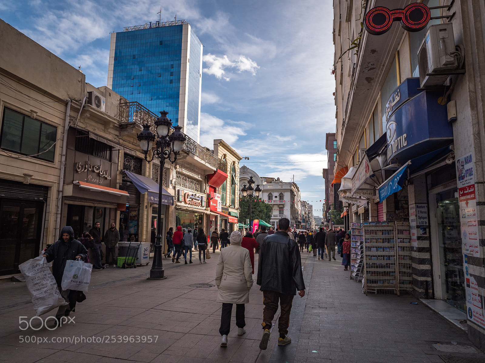 Panasonic Lumix DC-GH5 sample photo. Tunis streets photography