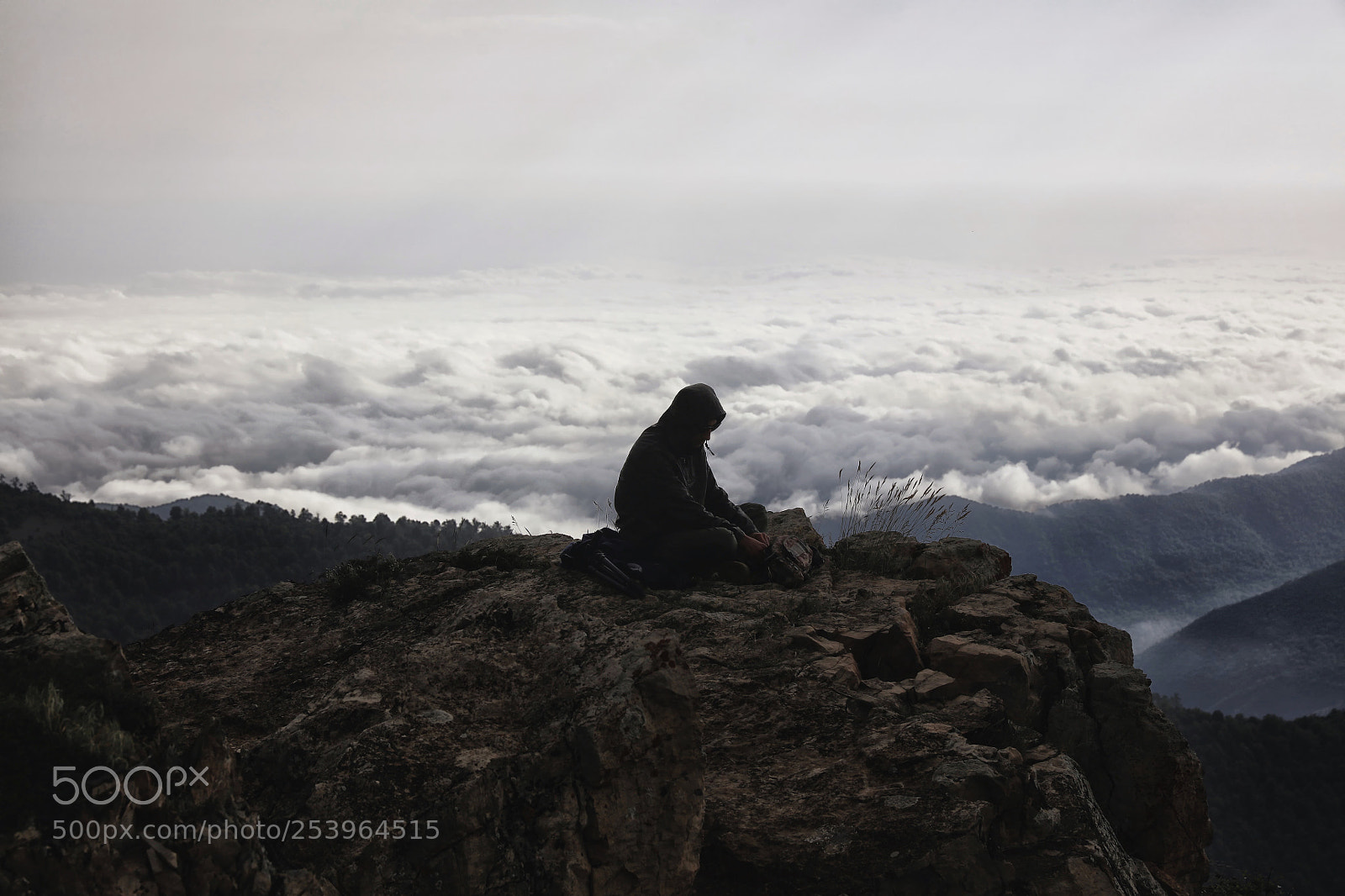 Canon EOS 5DS R sample photo. Over clouads photography