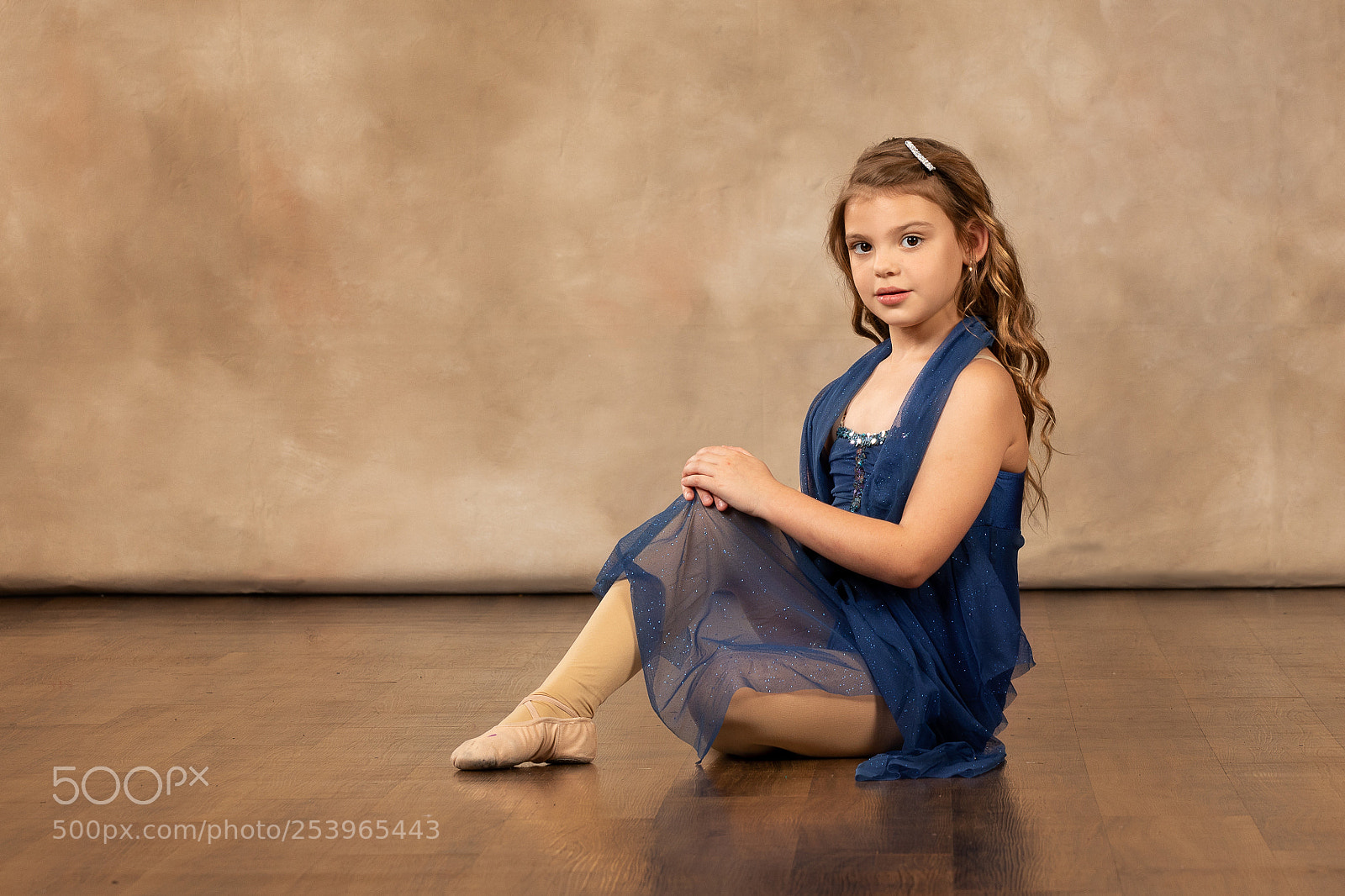 Canon EOS 5D Mark IV sample photo. Beautiful dancer photography