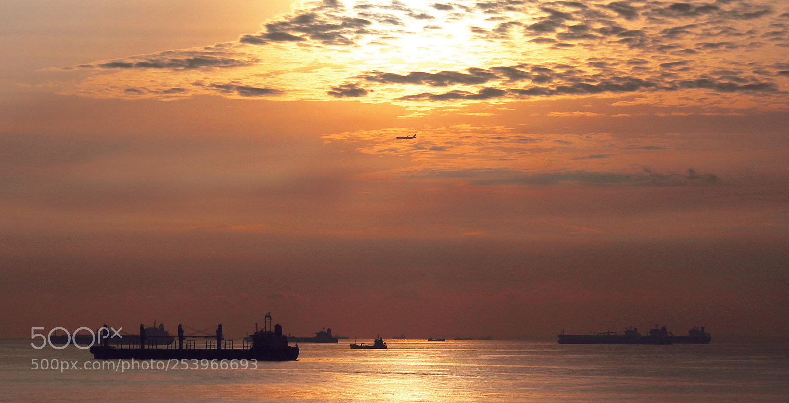 Canon EOS 1300D (EOS Rebel T6 / EOS Kiss X80) sample photo. Seaside sunrise photography