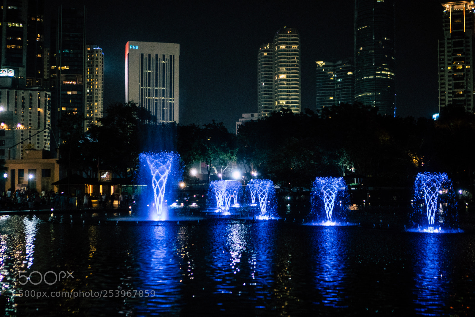 Sony a6300 sample photo. Blue water show photography