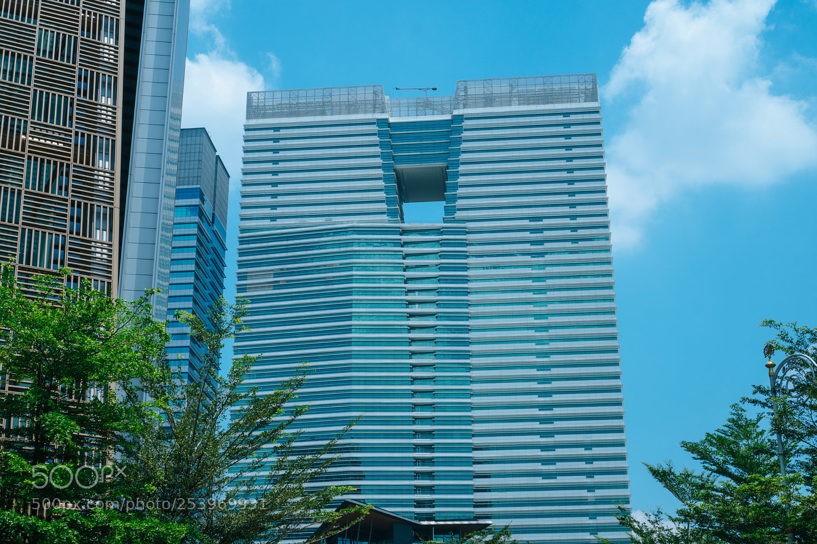 Sony a6300 sample photo. Vertical opening photography