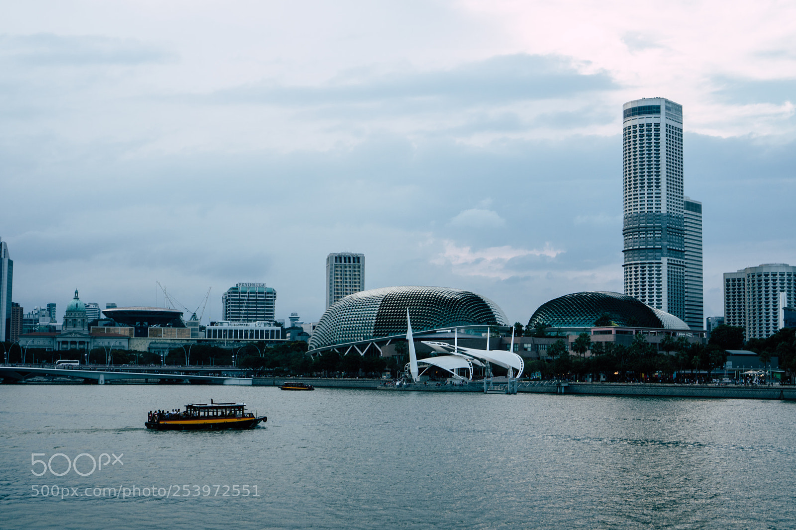 Sony a6300 sample photo. Singapore bay photography
