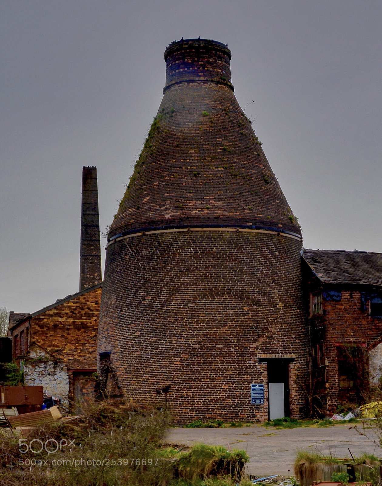 Nikon D5200 sample photo. Abandoned in stoke  photography